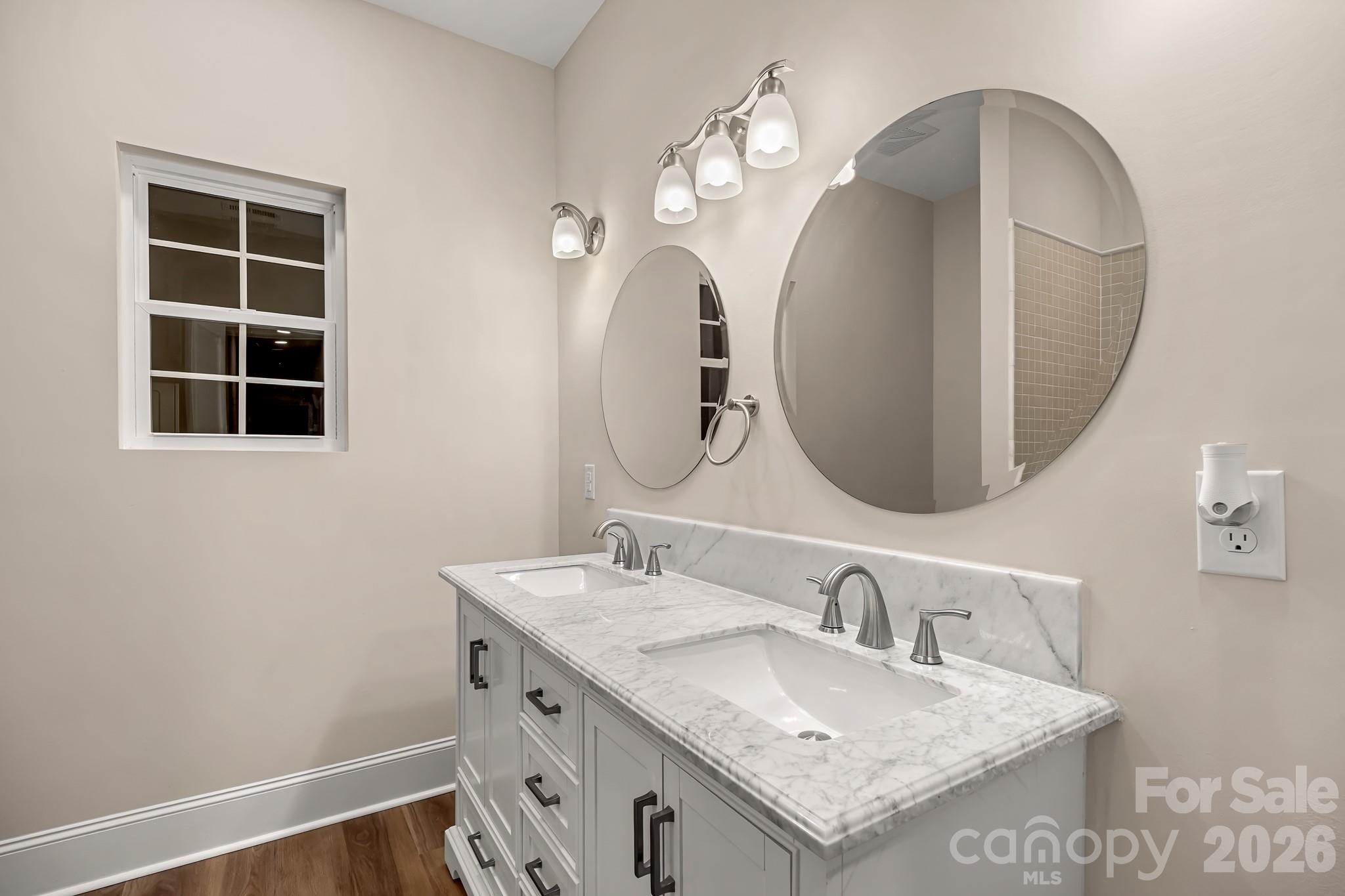 Stoneridge Lakes - Residential