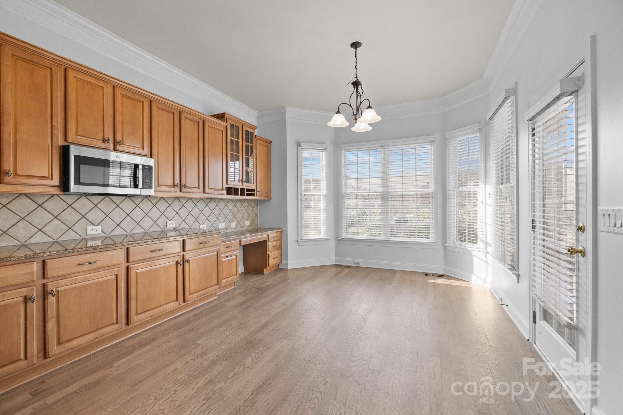 Winding Creek - Residential