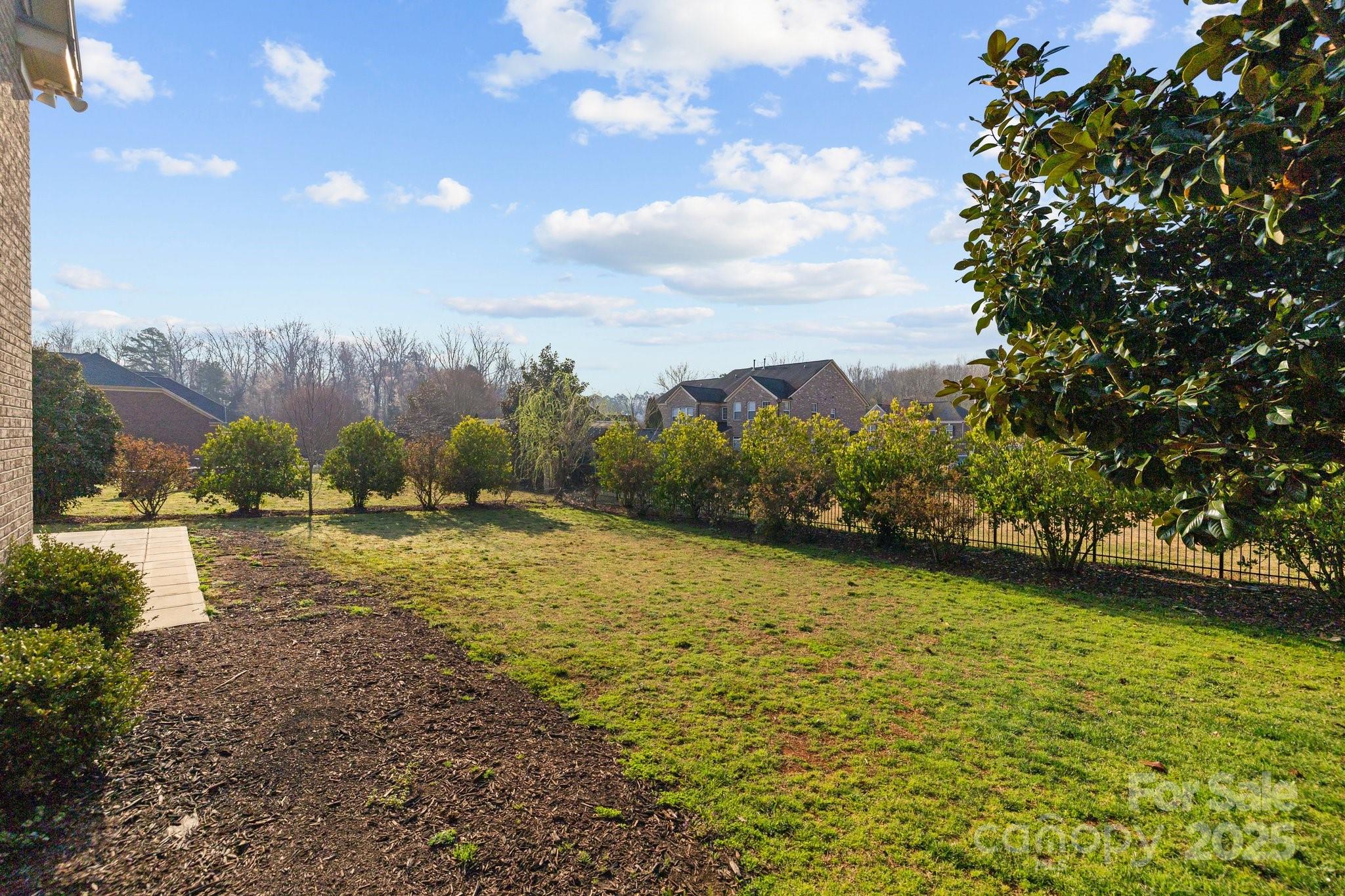 Winding Creek - Residential