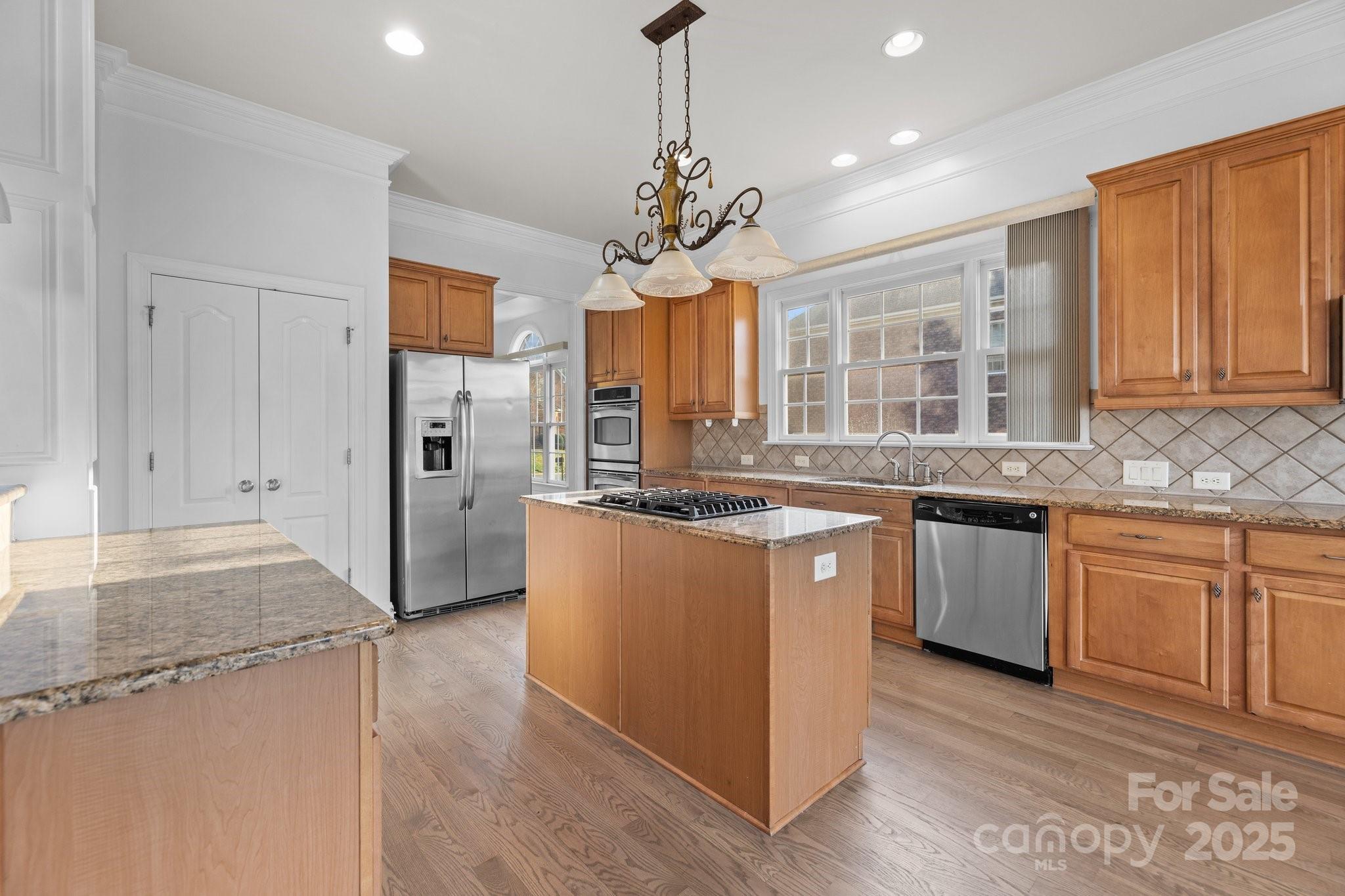 Winding Creek - Residential