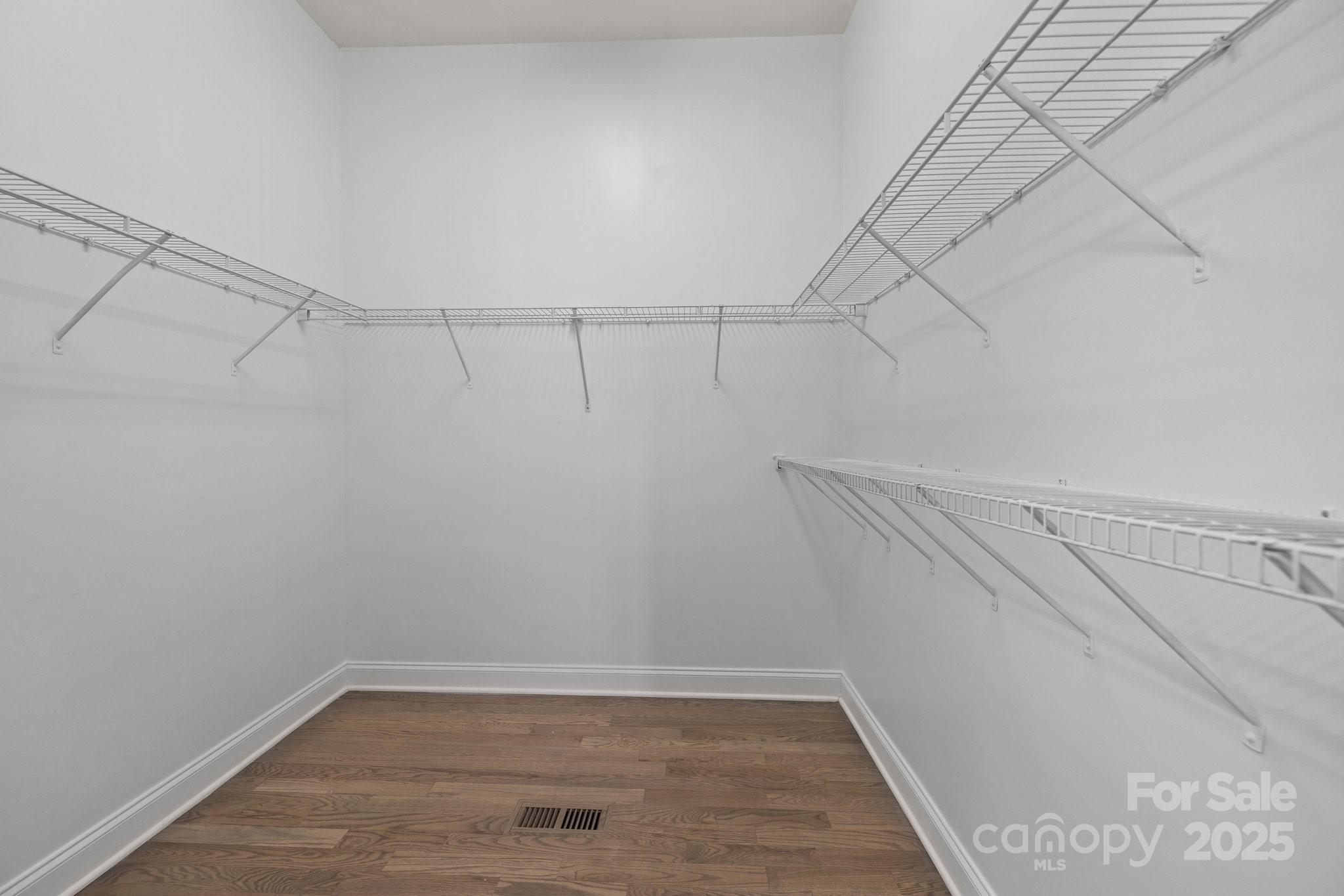 Winding Creek - Residential