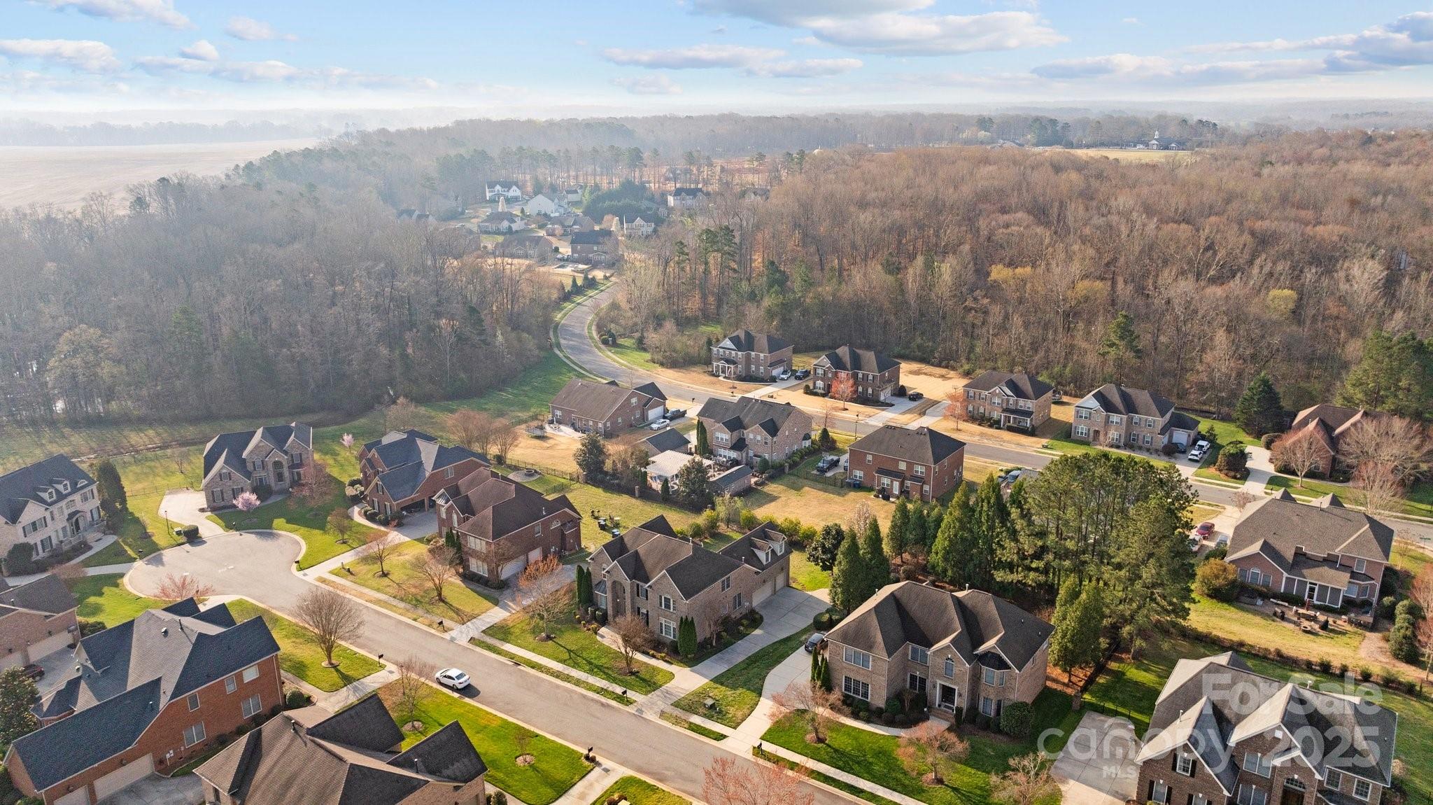 Winding Creek - Residential