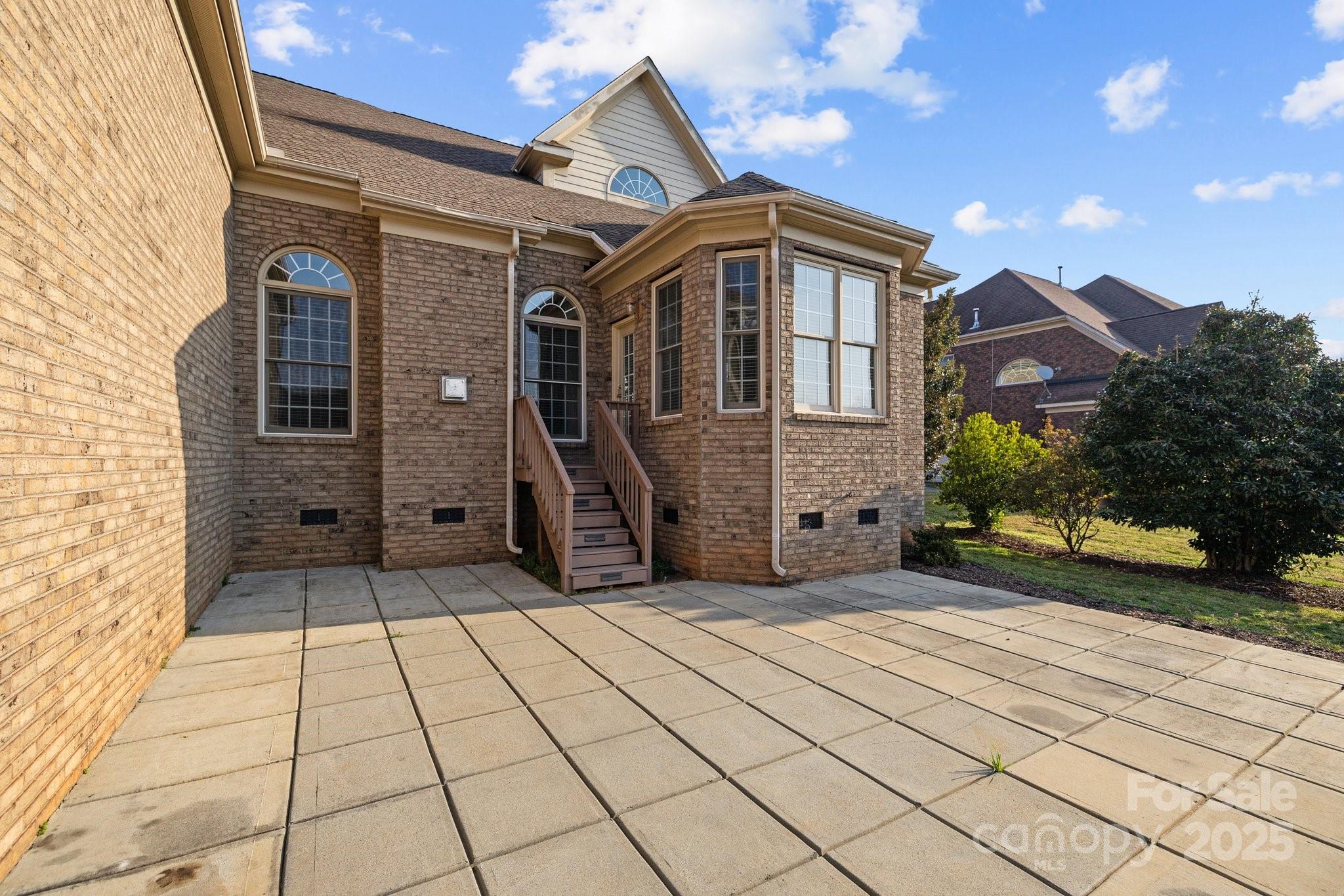 Winding Creek - Residential