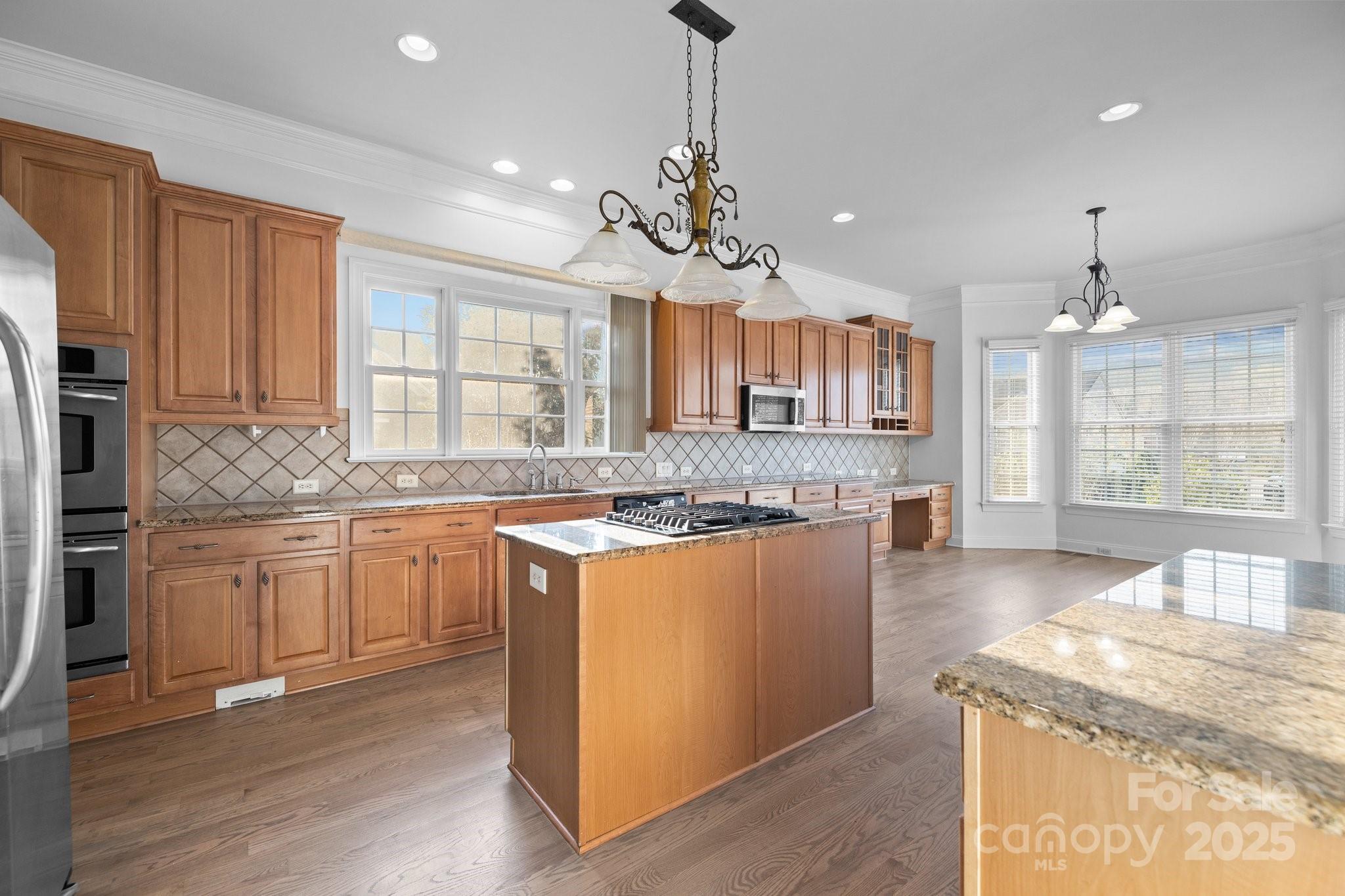 Winding Creek - Residential