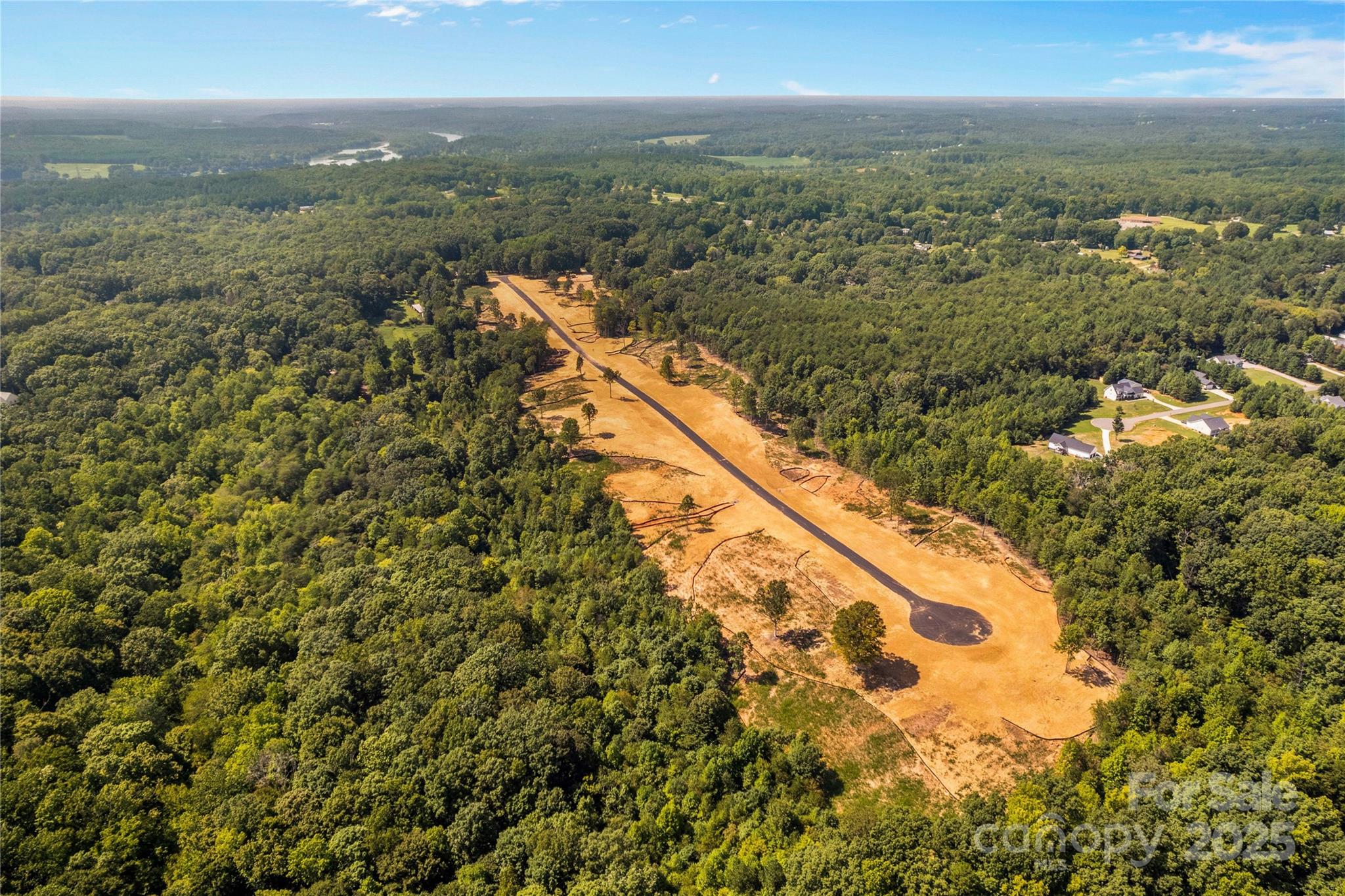 Peytons Creek - Land