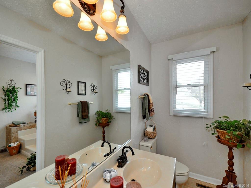 Snelson - Residential