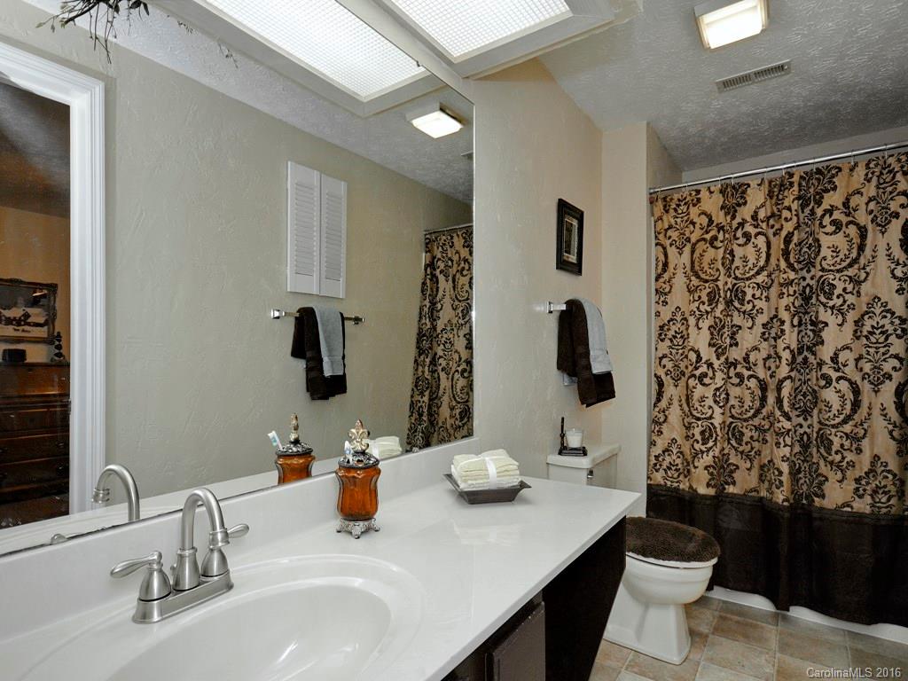 Snelson - Residential