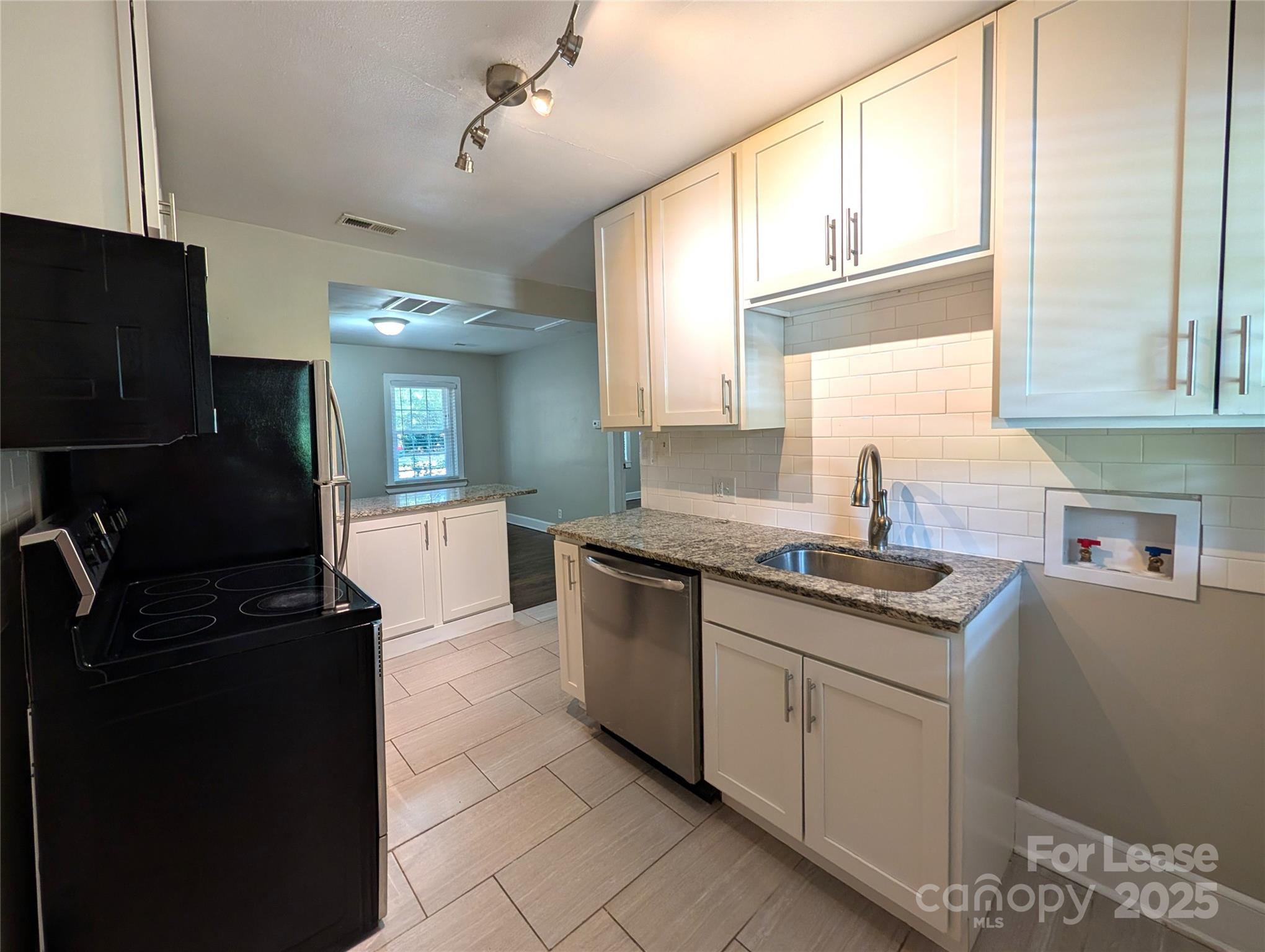 Graham Heights - Residential Lease