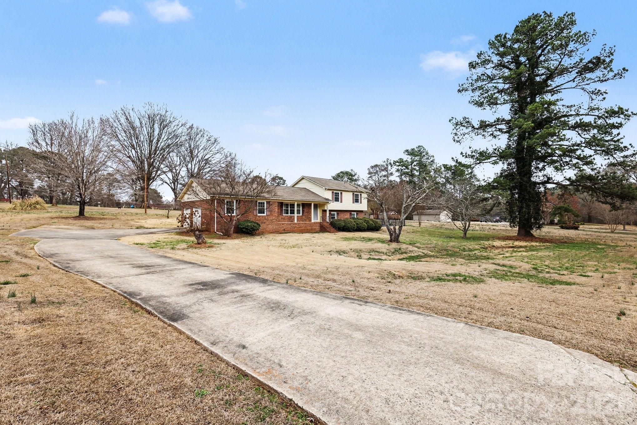 West Manor - Residential