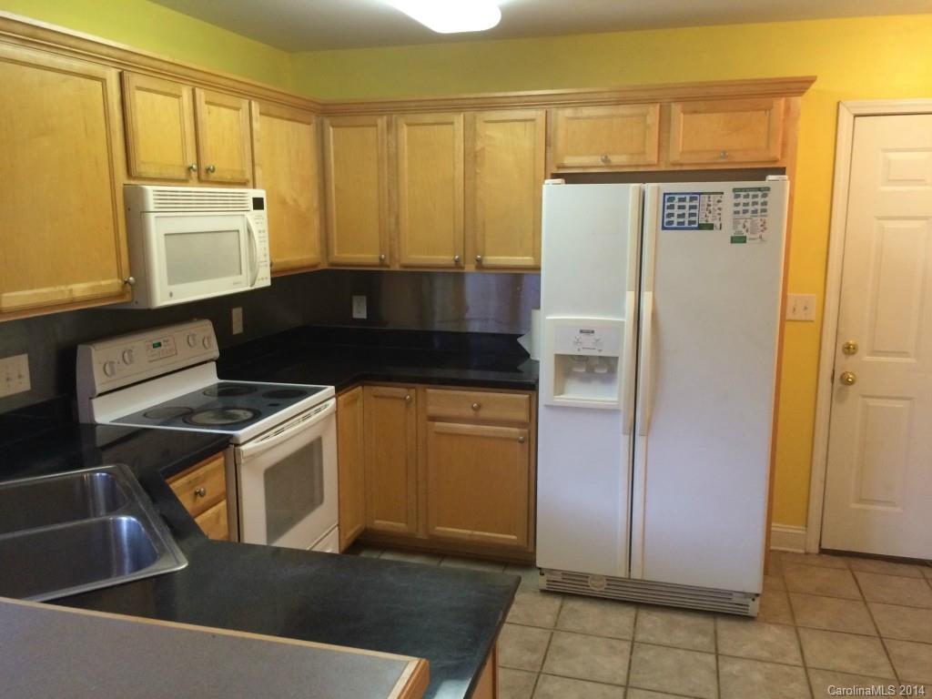 Colonial Village - Residential