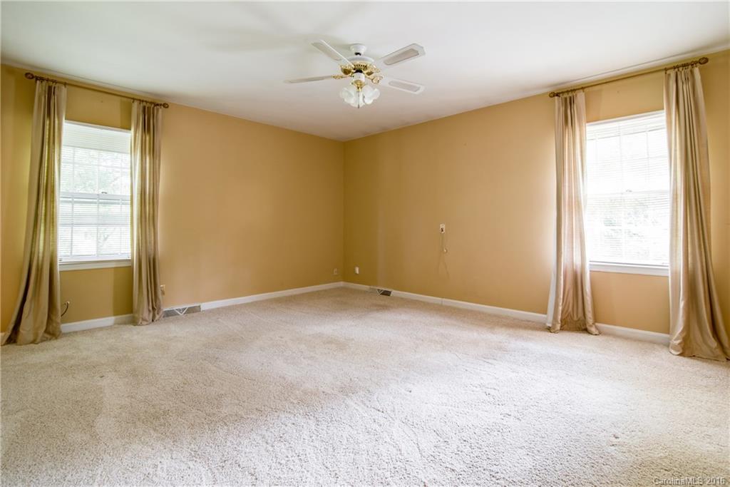 Barclay Downs - Residential