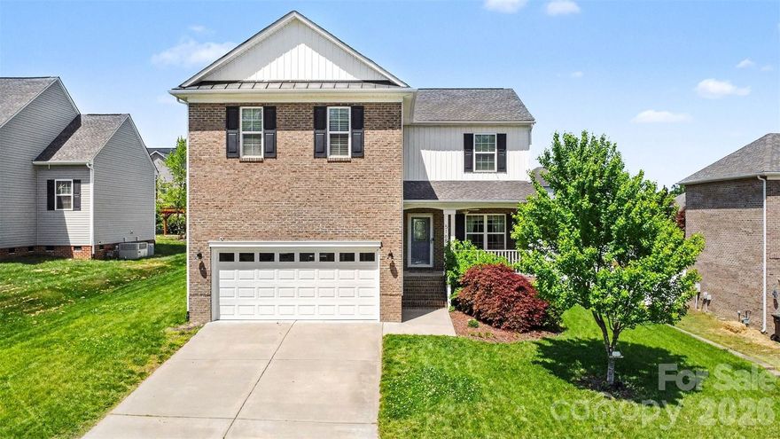 Spacious & well-appointed 4BR/2.5BA home in desirable Norwood Ridge offering a functional open layout & plenty of room to spread out! The main level features a welcoming living area just off the foyer, a dedicated dining space, & an easy flow into the kitchen complete w/ granite countertops, stainless appliances, breakfast bar, pantry, & casual dining area. Upstairs, the oversized primary suite offers a relaxing retreat w/ a large walk-in closet, dual vanities, garden tub, & separate shower, while the additional bedrooms are generously sized & thoughtfully positioned.

Step outside to enjoy the screened porch overlooking a large, fenced backyard—perfect for everyday living or entertaining. New carpet installed April 2026 adds a fresh, move-in-ready feel, while the HVAC system was replaced in 2024 for added peace of mind. Additional highlights include an in-ground irrigation system & tankless water heater. Located in a walkable neighborhood with a community pool & playground, all conveniently situated with quick access to I-77, shopping, & dining!