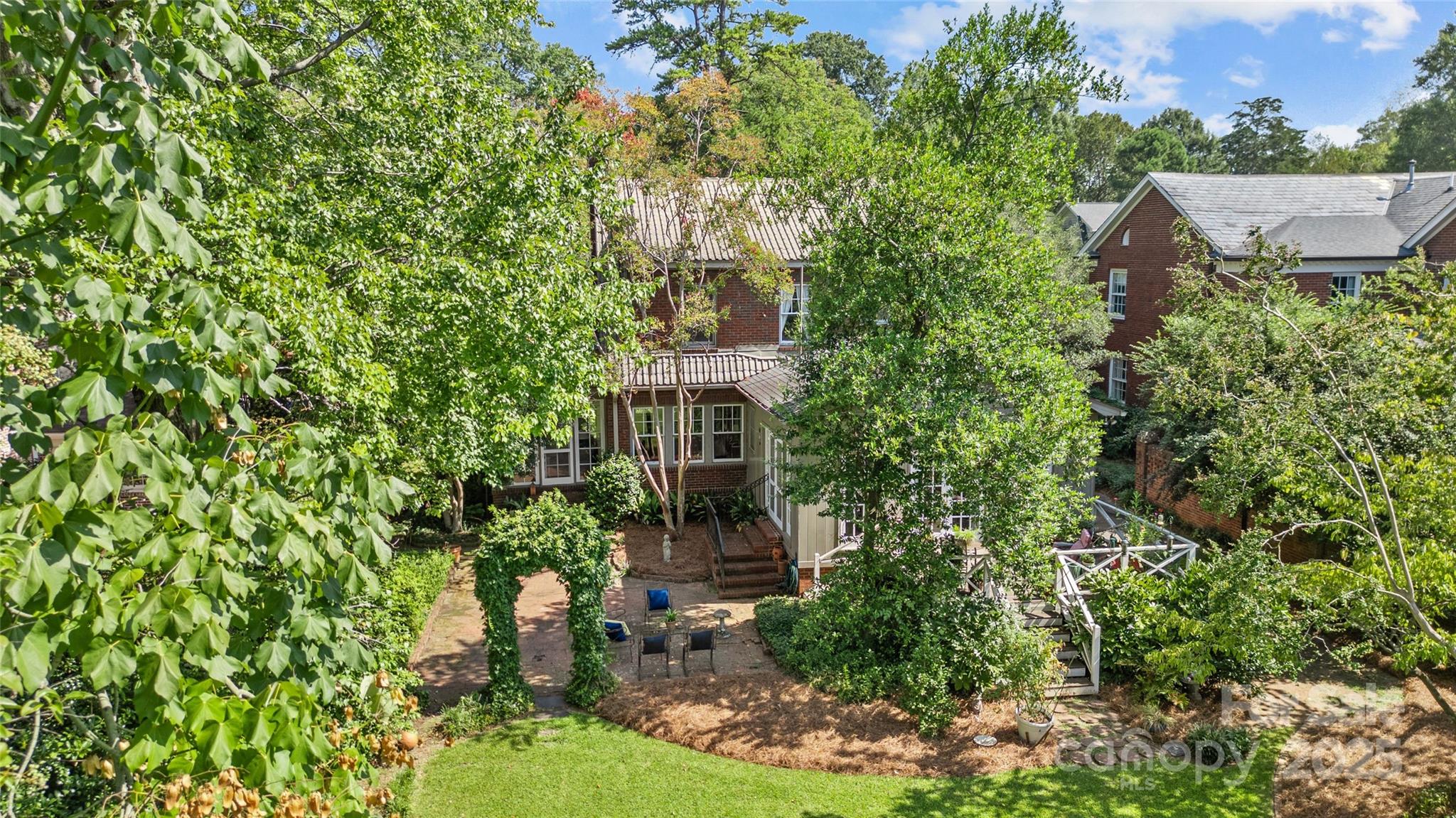 Myers Park - Residential