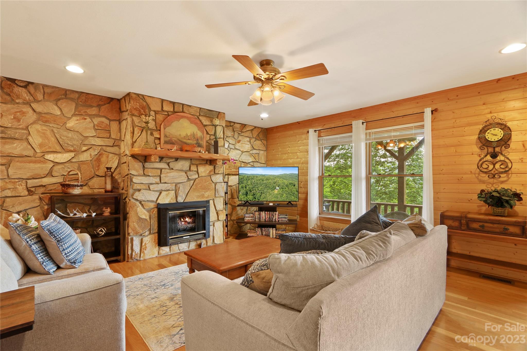 Leatherwood Mountains - Residential