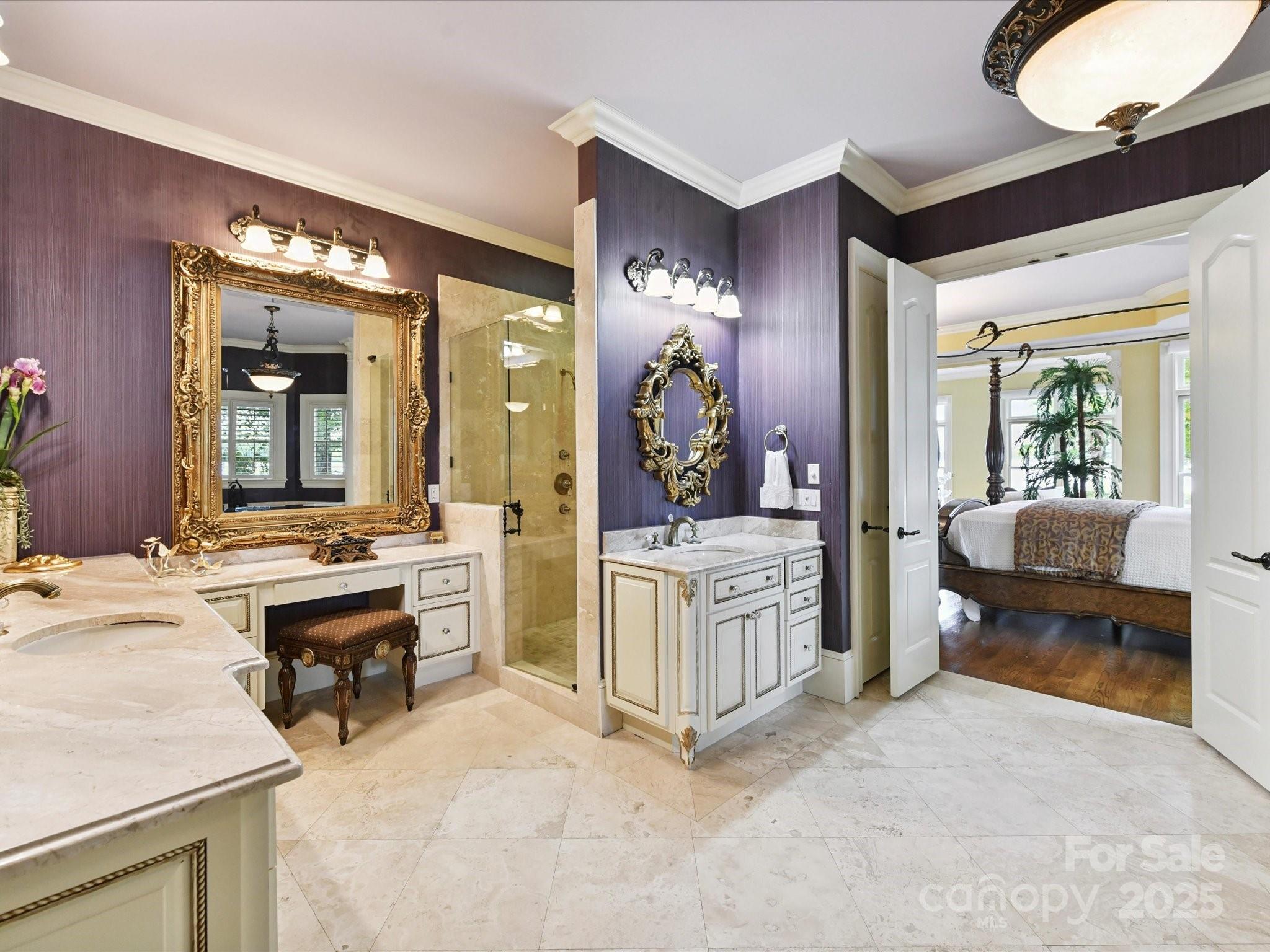 The Peninsula - Residential