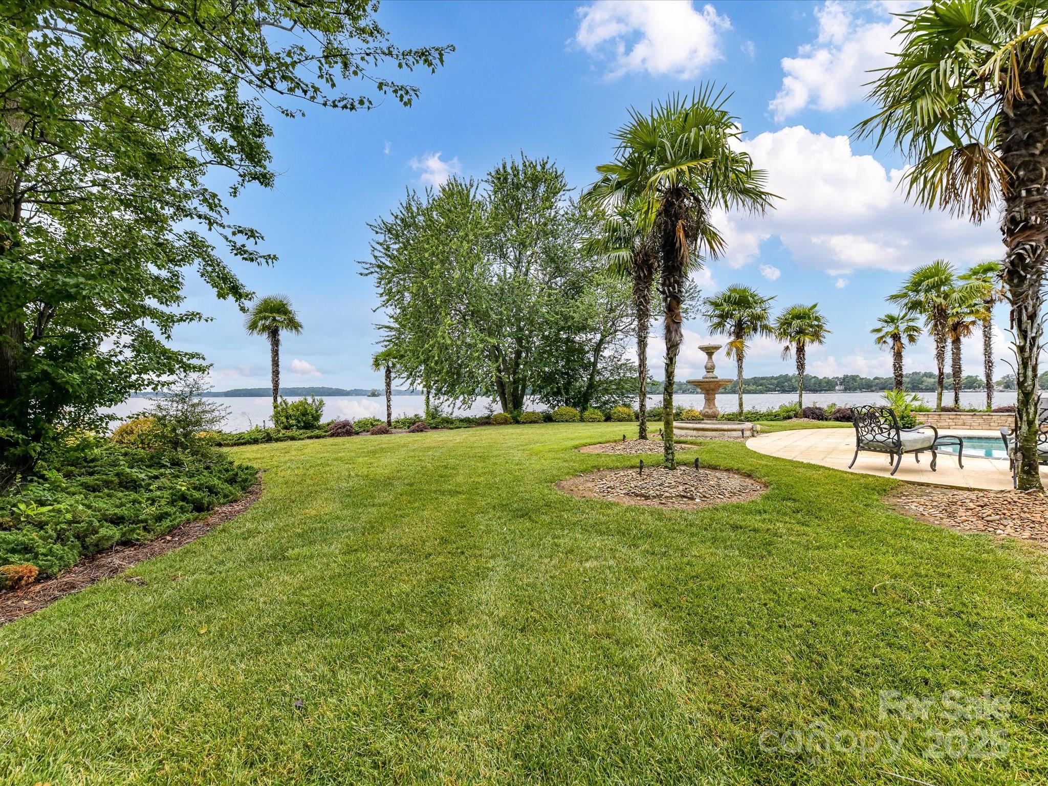 The Peninsula - Residential