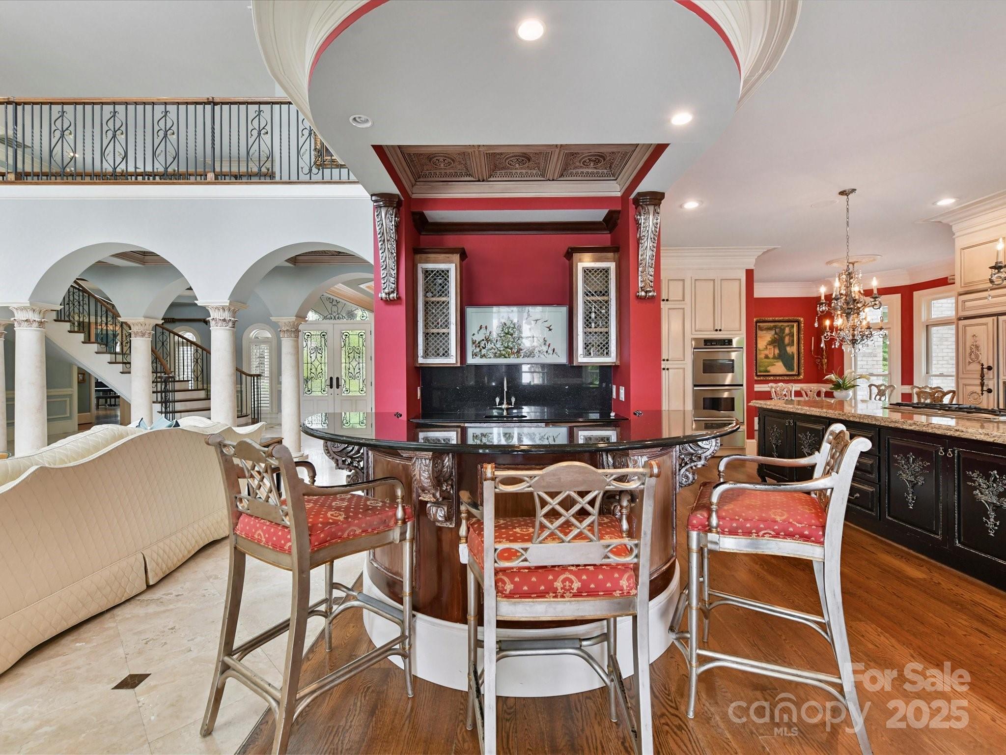 The Peninsula - Residential