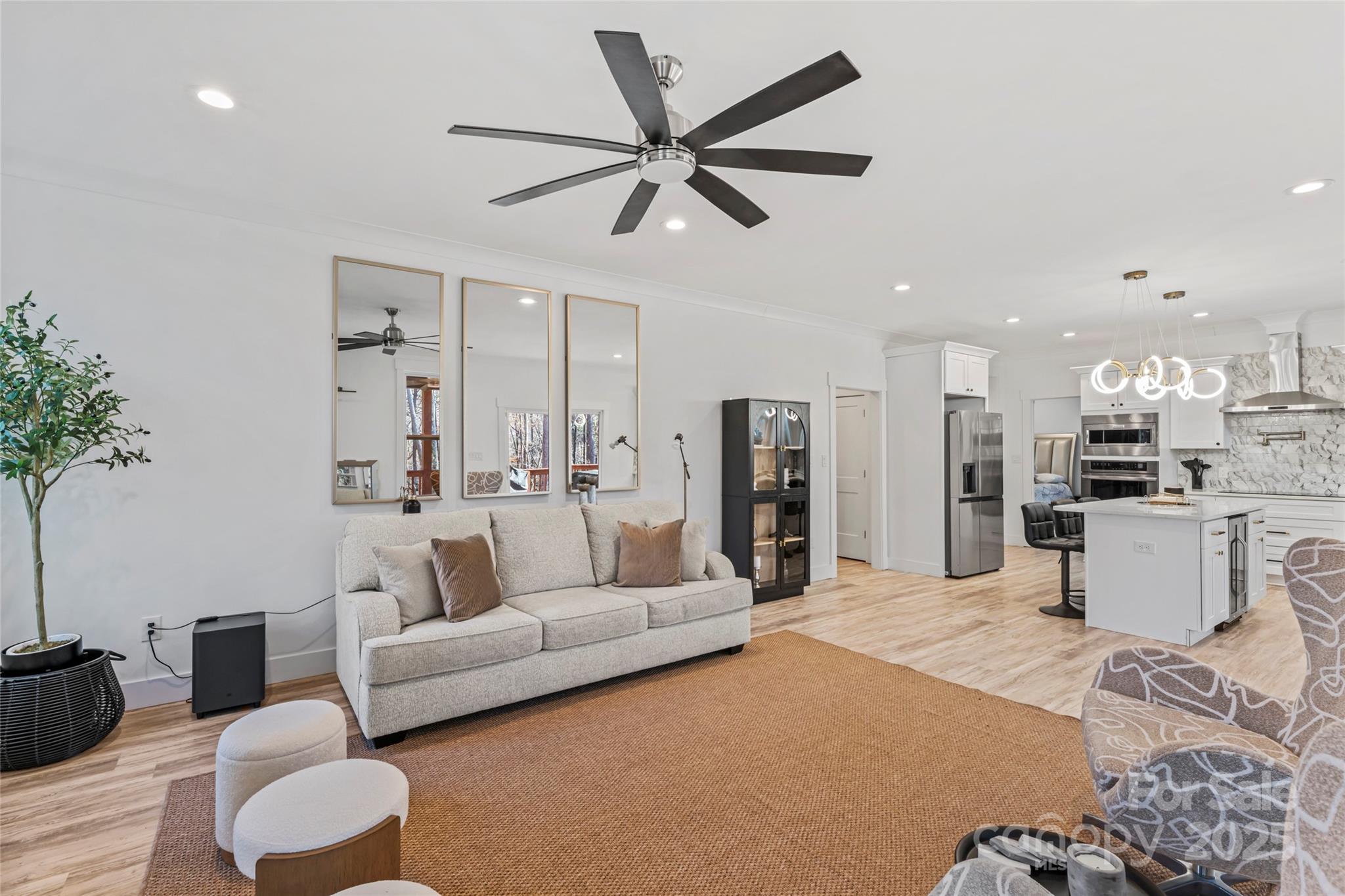 Lakehaven Estates - Residential