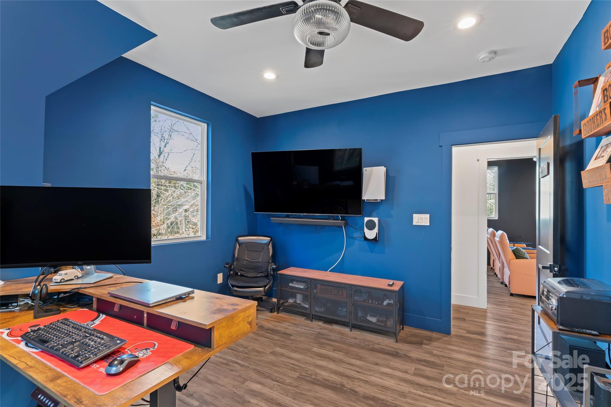 Lakehaven Estates - Residential