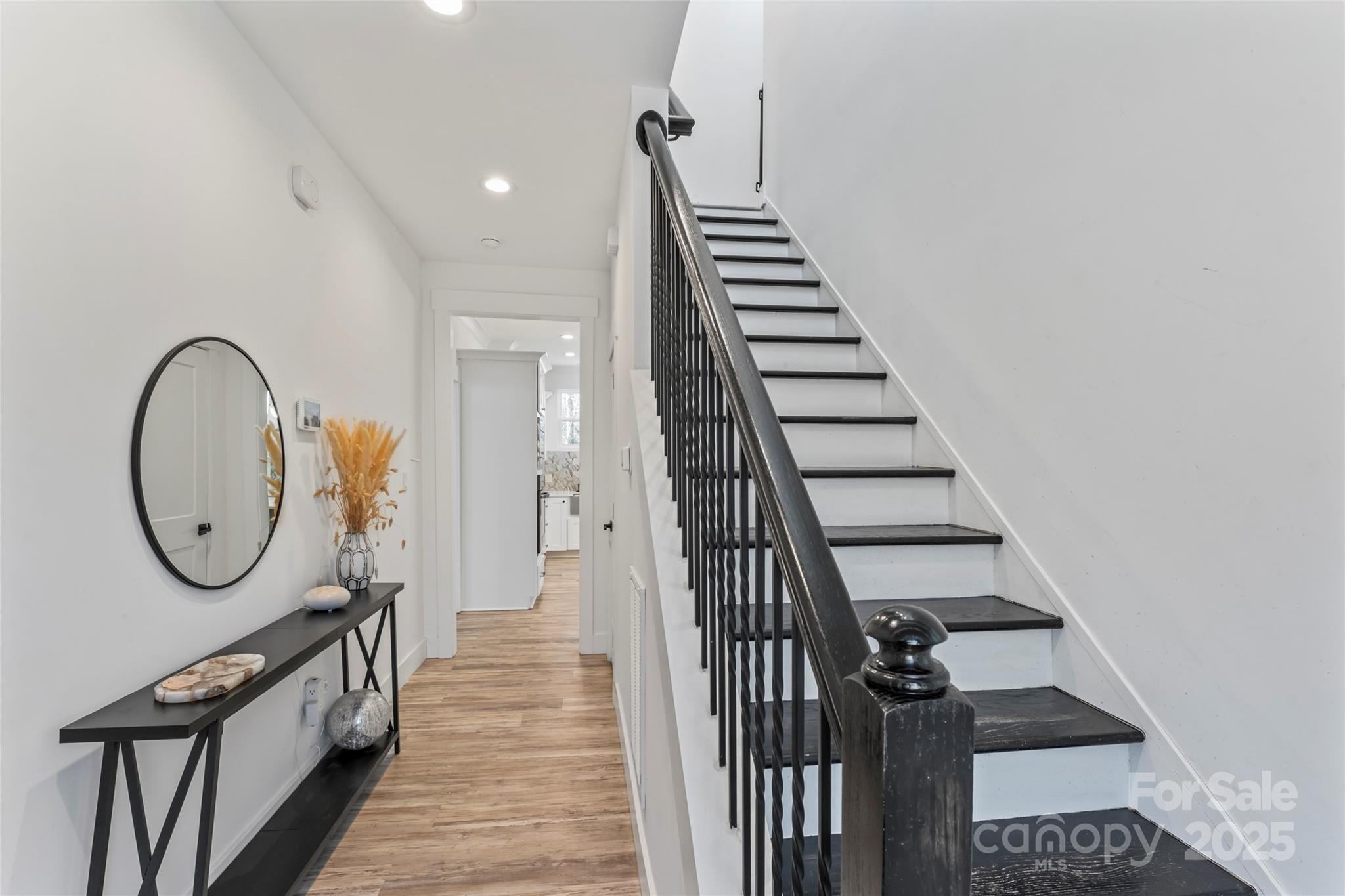 7568 Water Haven Trail