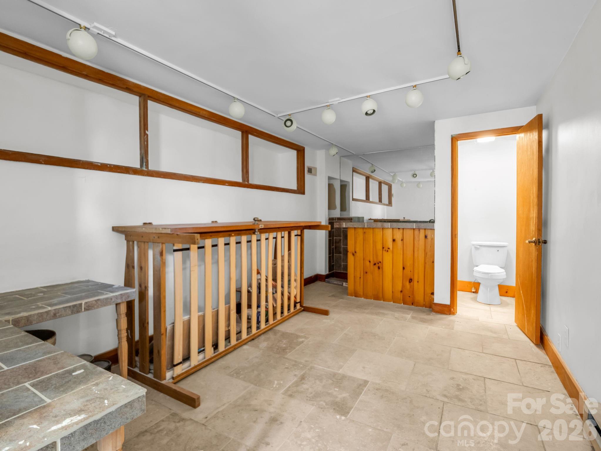 Rumbling Bald on Lake Lure - Residential