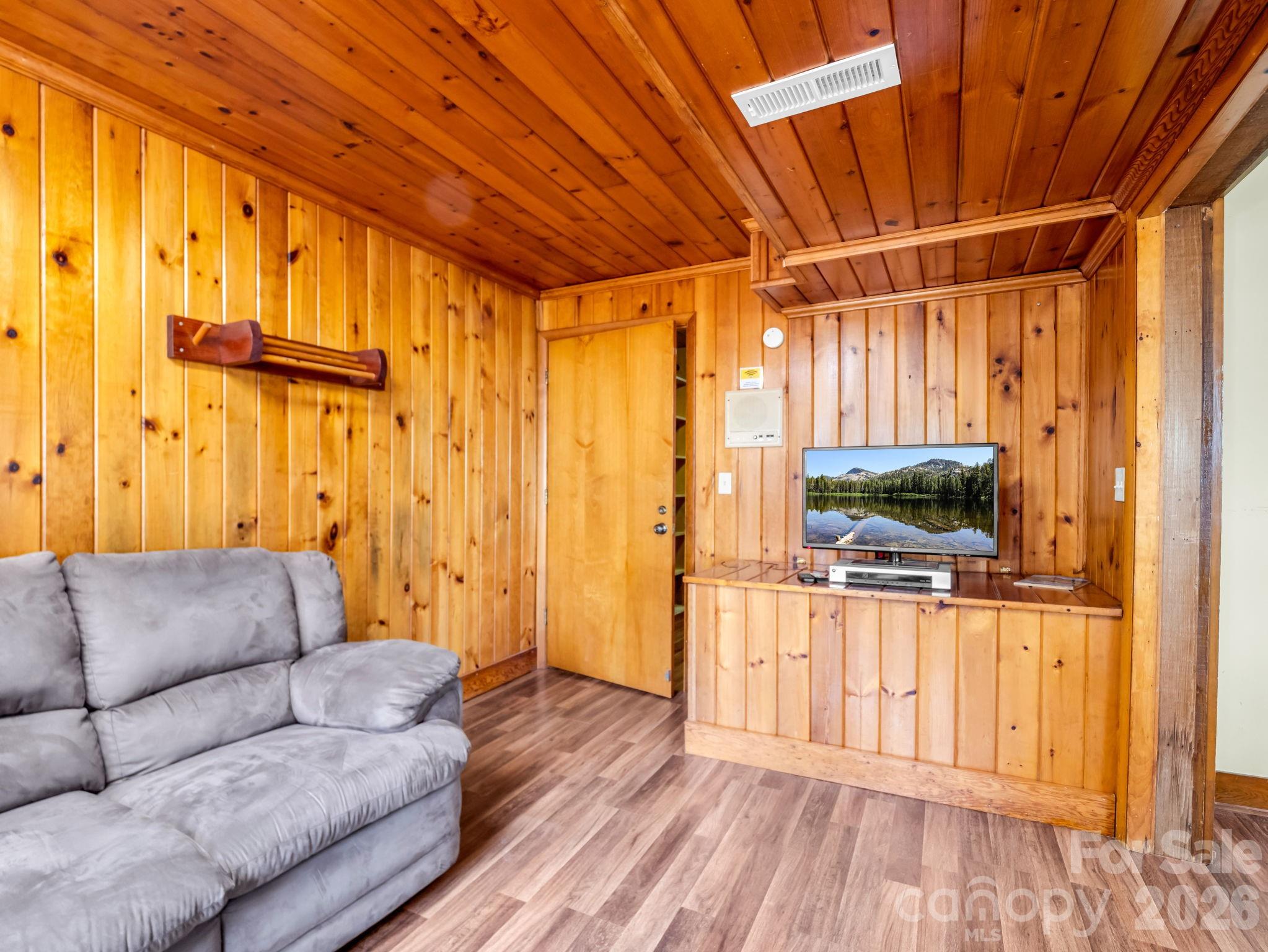 Rumbling Bald on Lake Lure - Residential