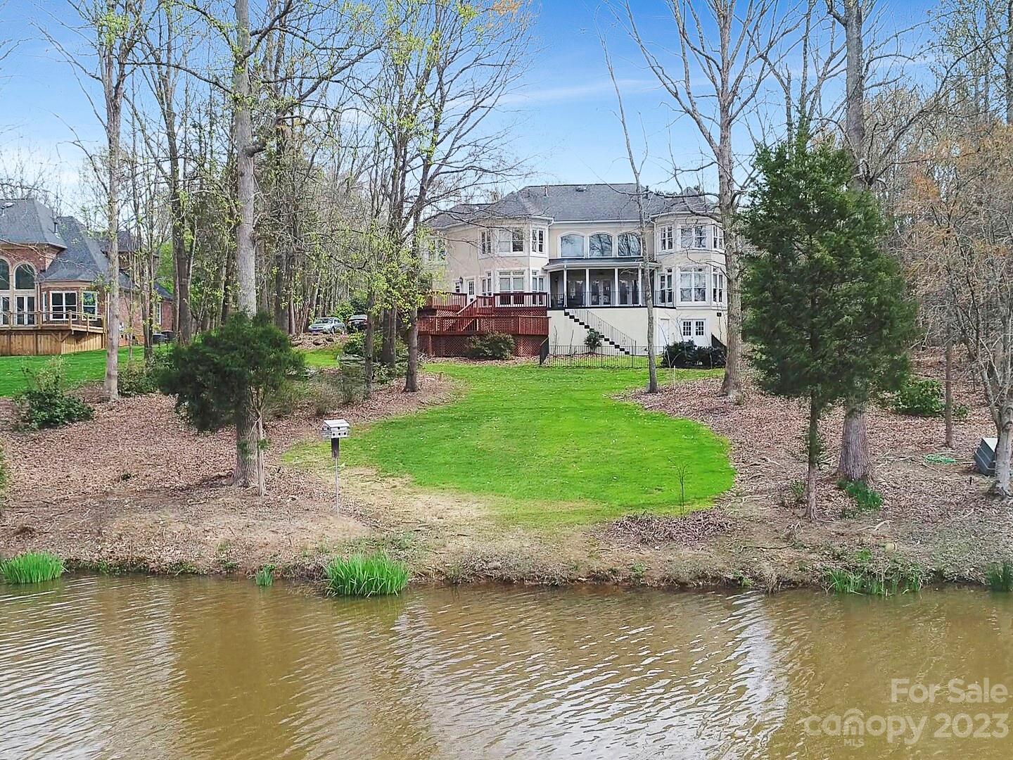 Walden Pond - Residential