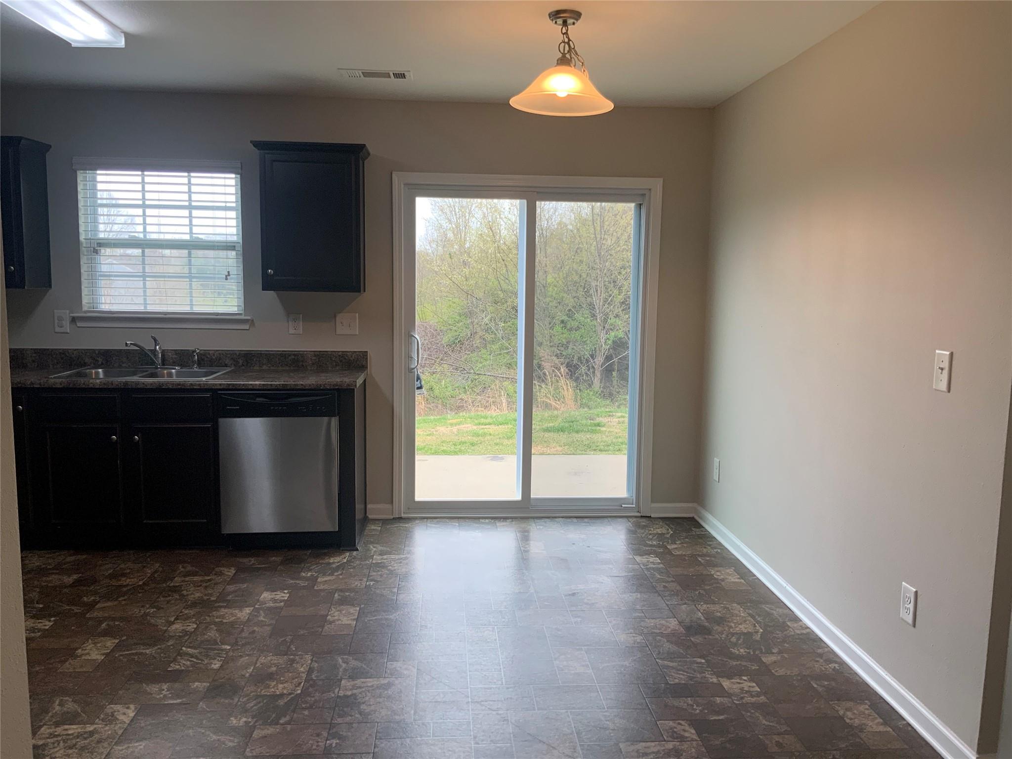 Crowders View - Residential Lease