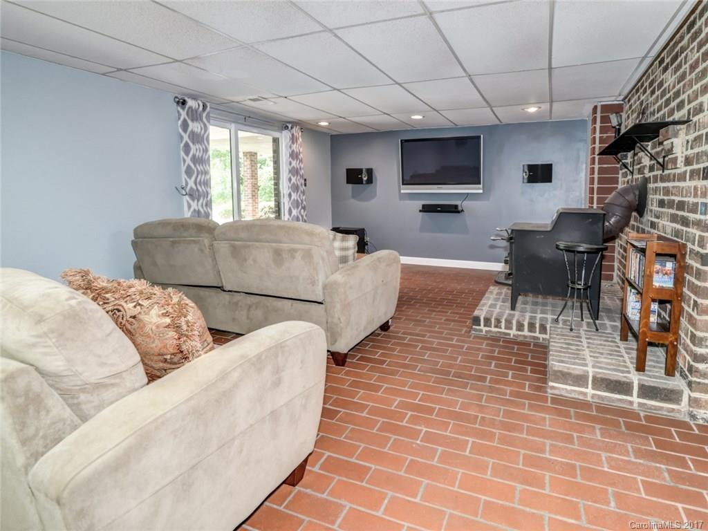 East Crestridge Estate - Residential