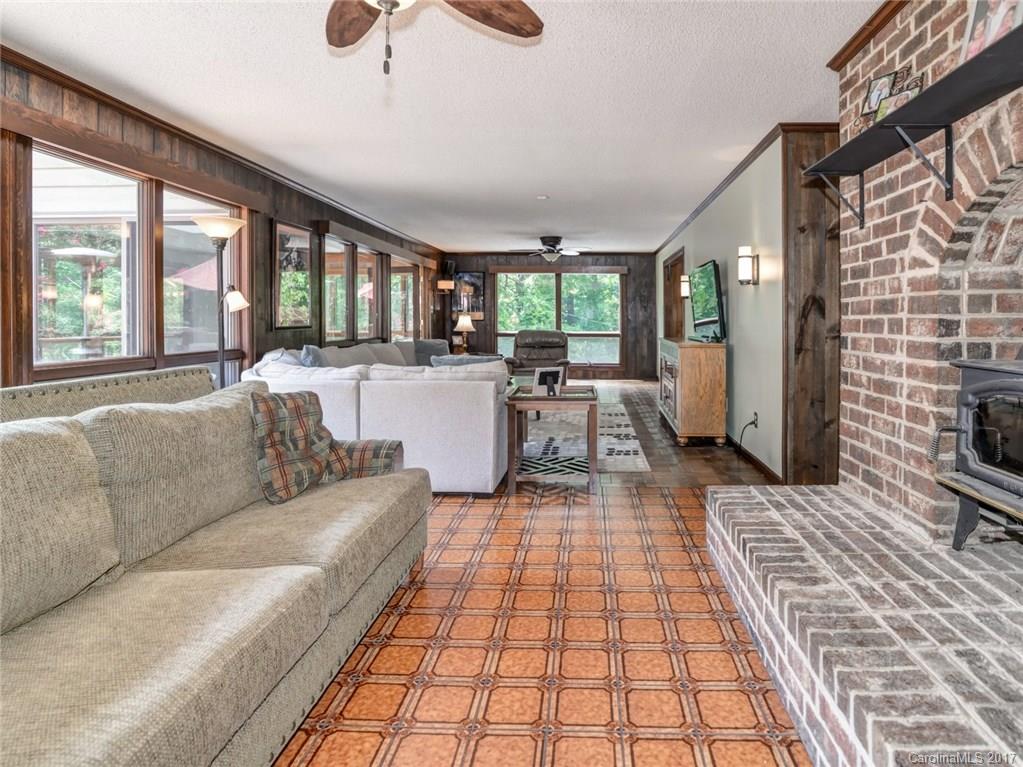 East Crestridge Estate - Residential