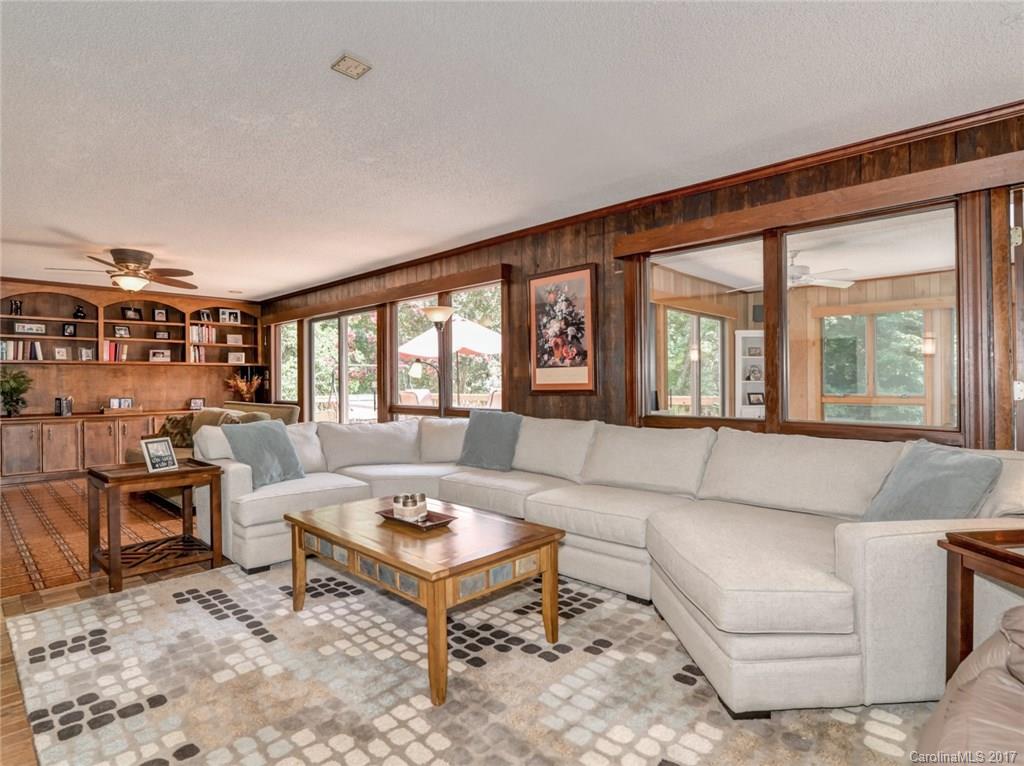 East Crestridge Estate - Residential