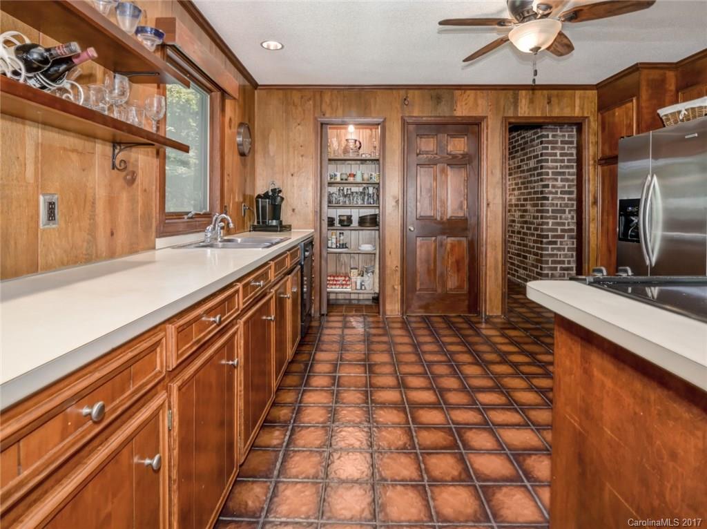 East Crestridge Estate - Residential