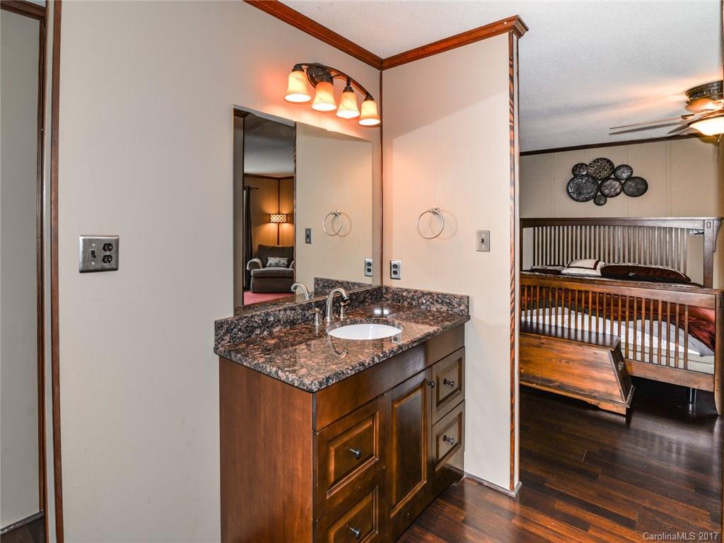 East Crestridge Estate - Residential