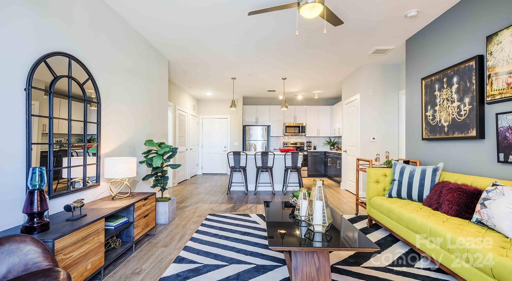 Charlotte, North Carolina 28204, United States, 2 Bedrooms Bedrooms, ,2 BathroomsBathrooms,Residential,Active,63360