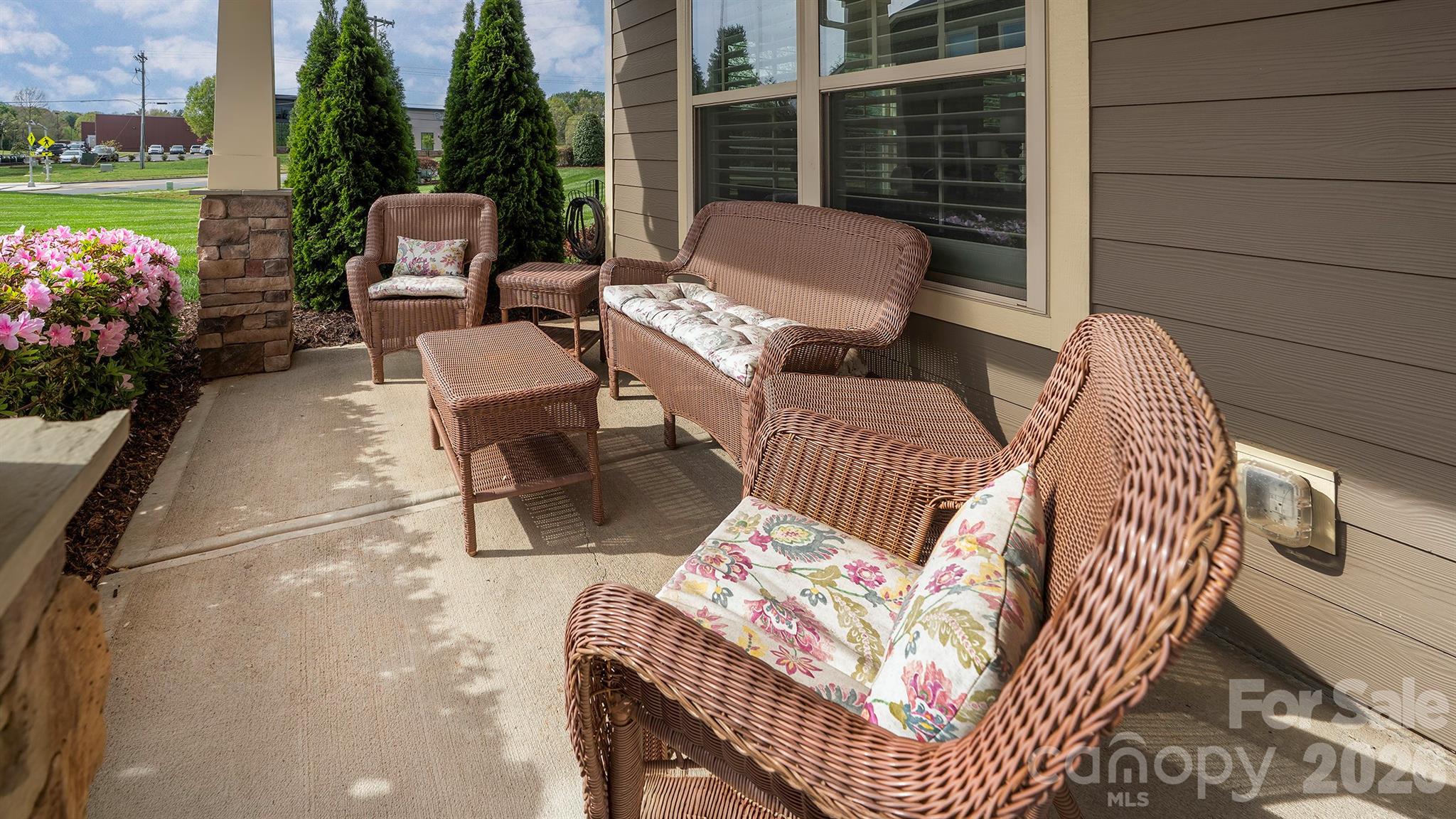 108 Damsire Court