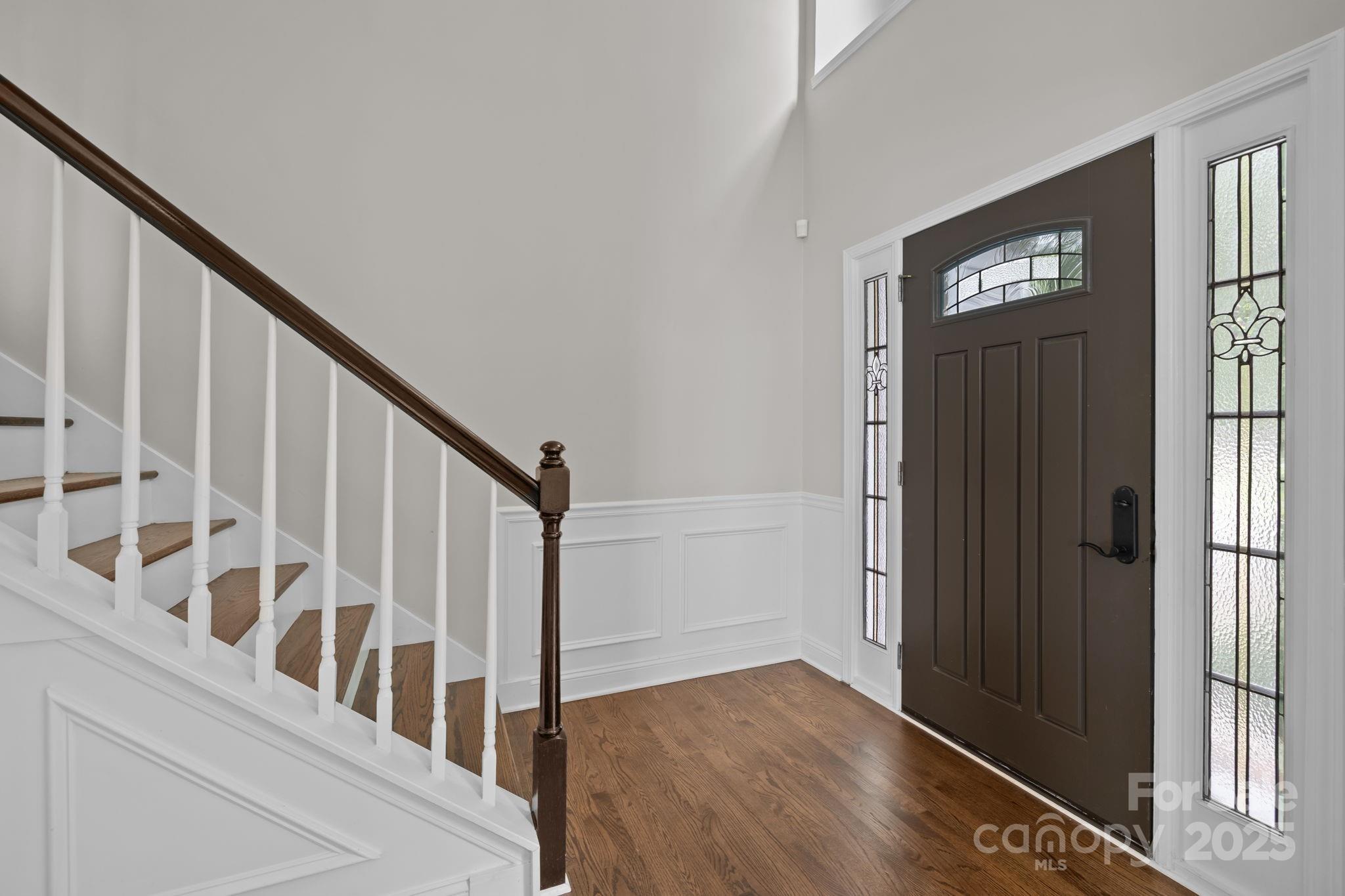 1904 Dearmon Drive