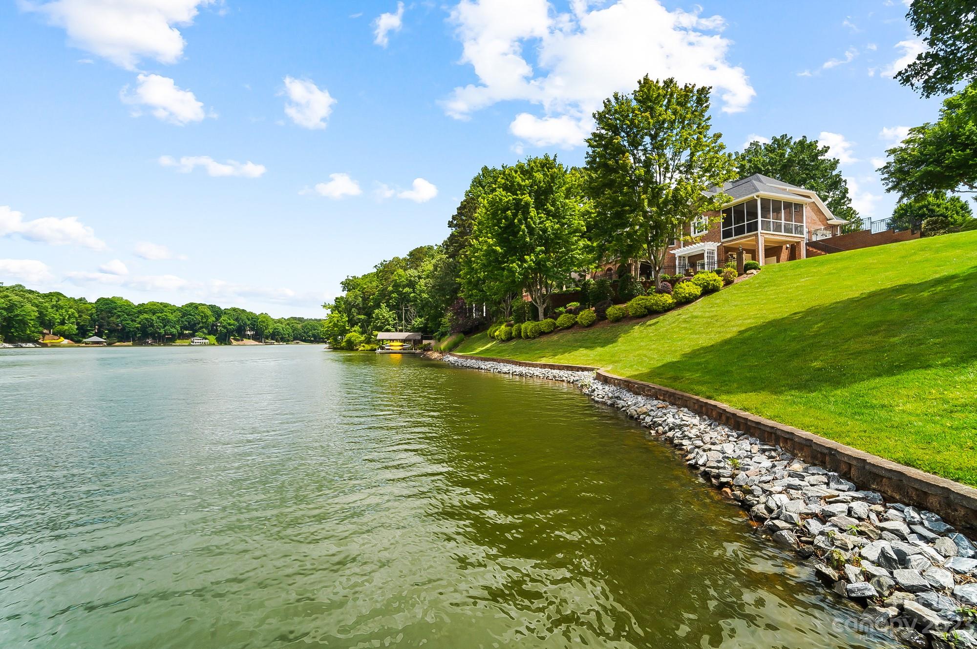 The Pointe - Residential