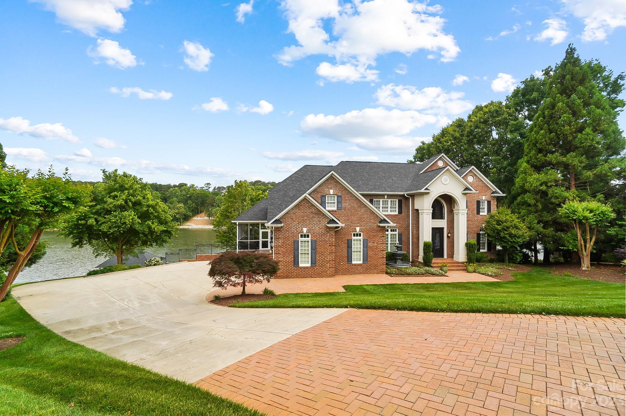 The Pointe - Residential