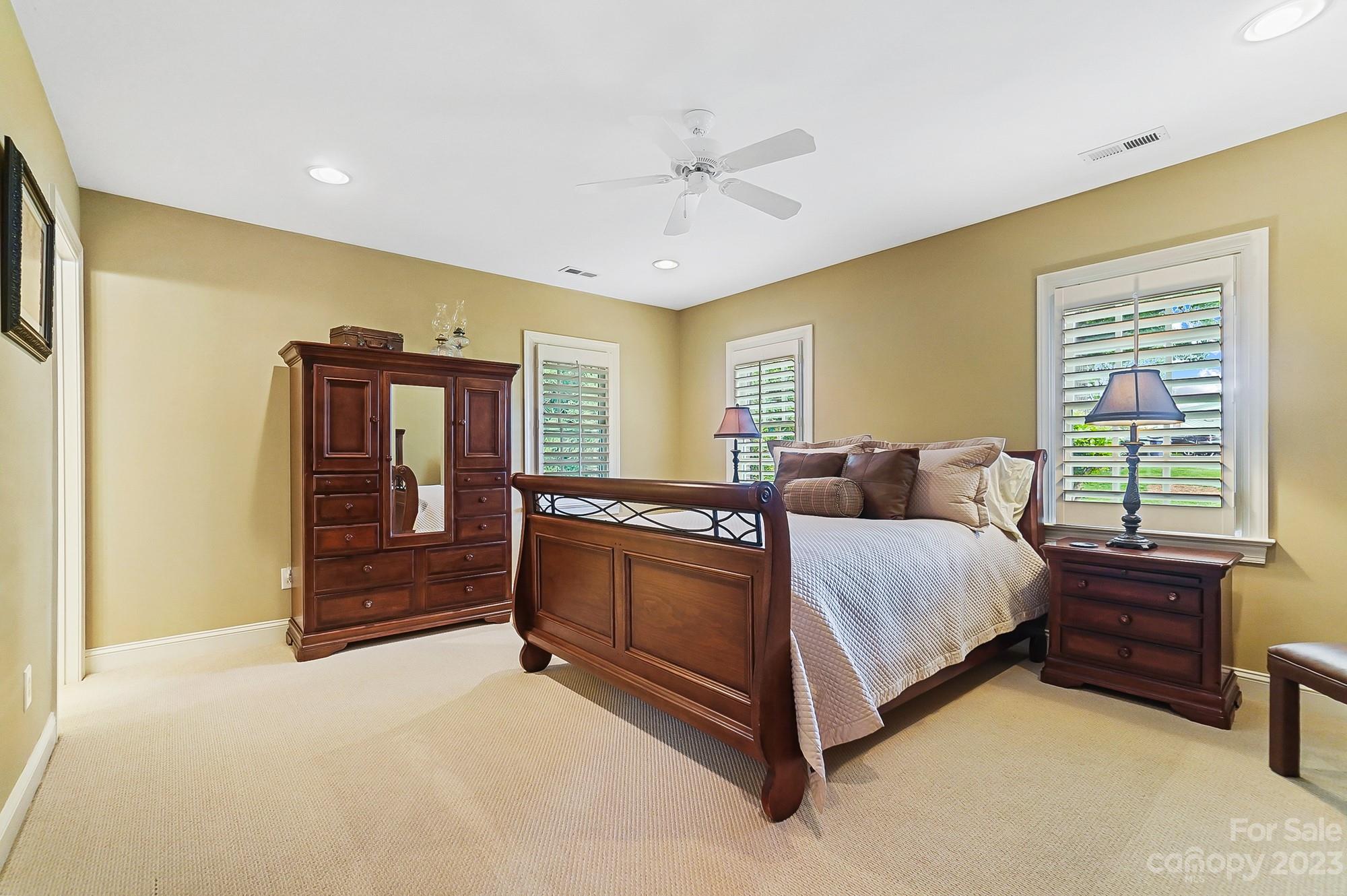 The Pointe - Residential