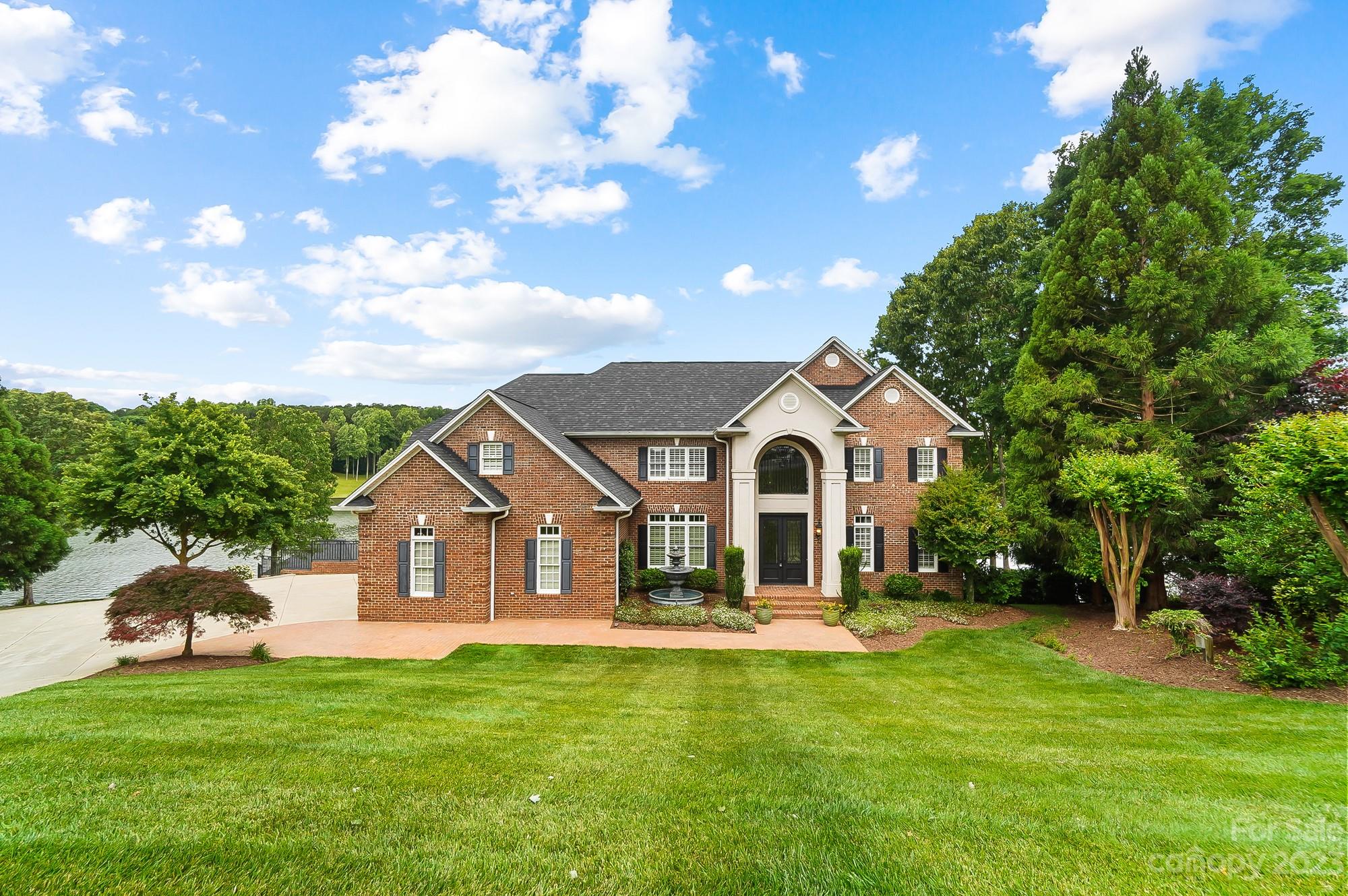 The Pointe - Residential