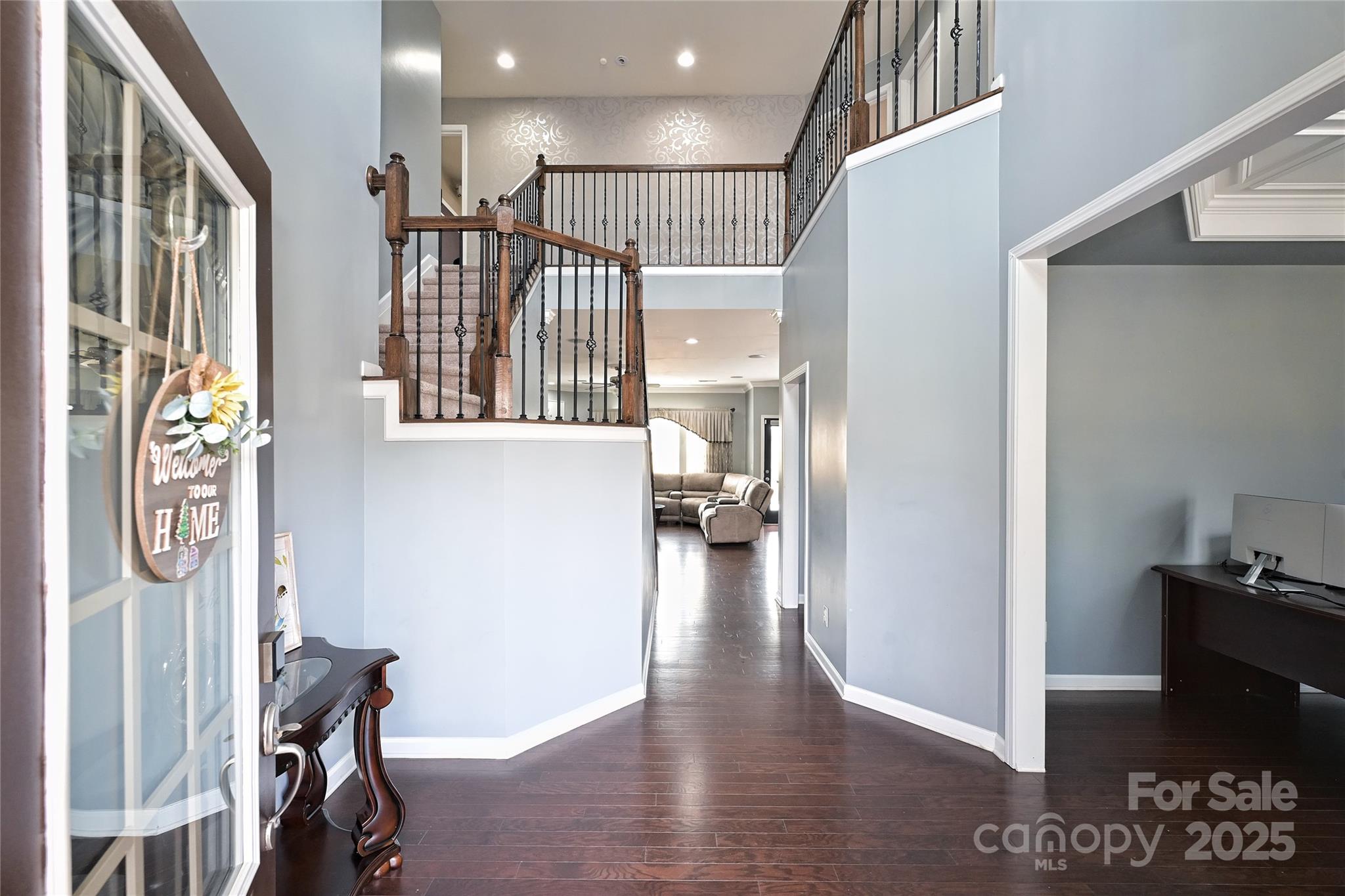 1035 Ivey Court