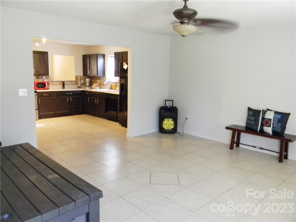 Village Green at Wellsbrook - Residential