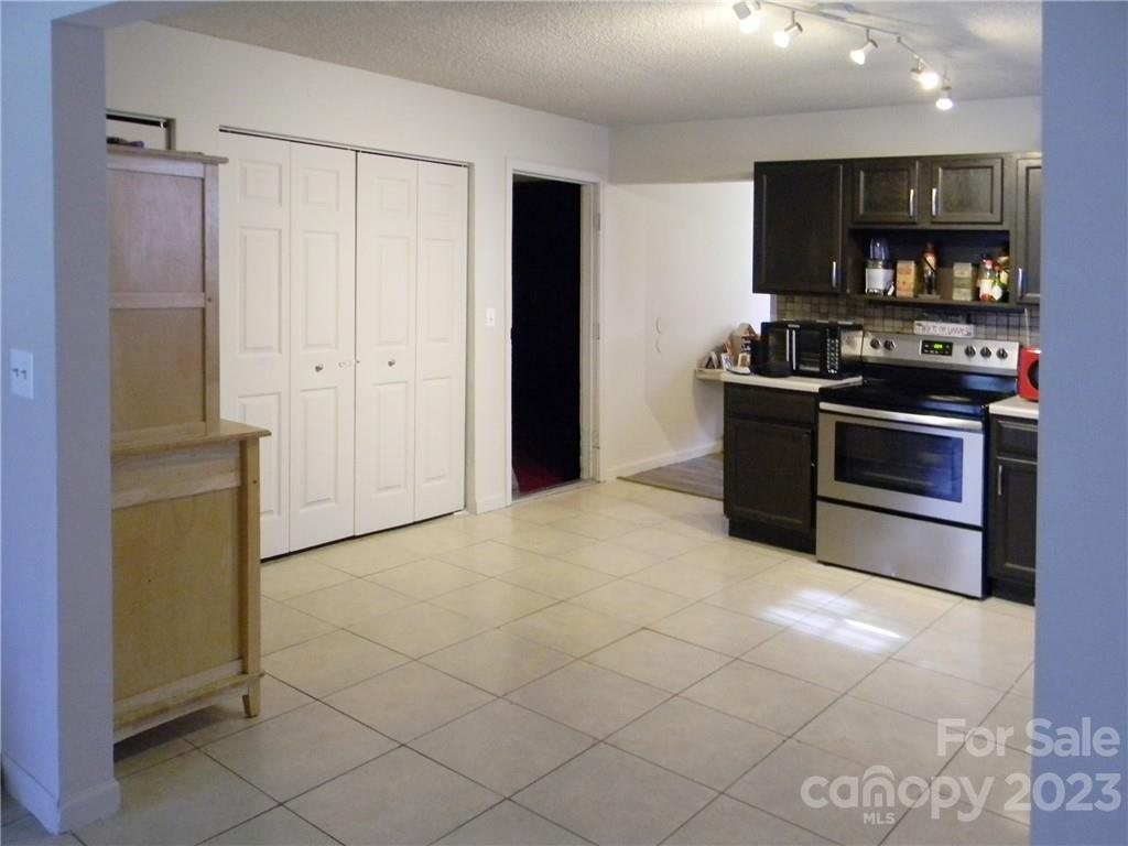 Village Green at Wellsbrook - Residential