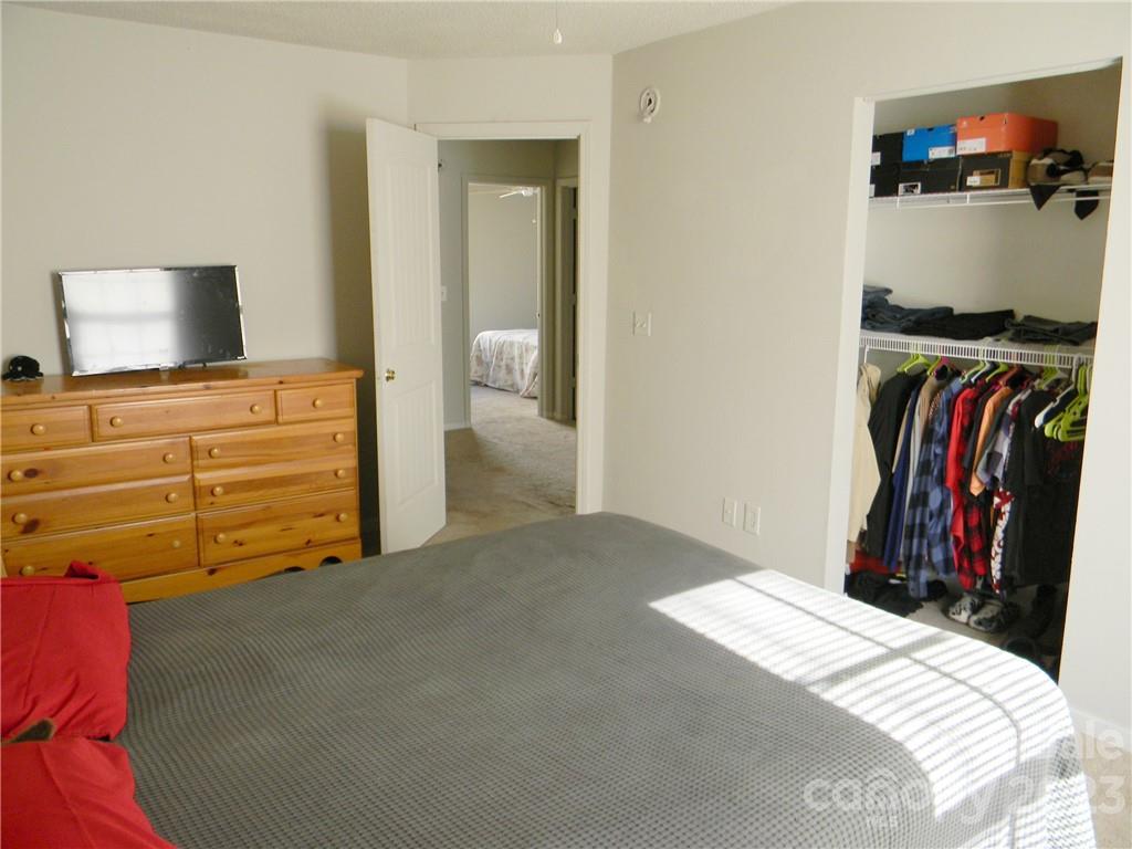 Village Green at Wellsbrook - Residential