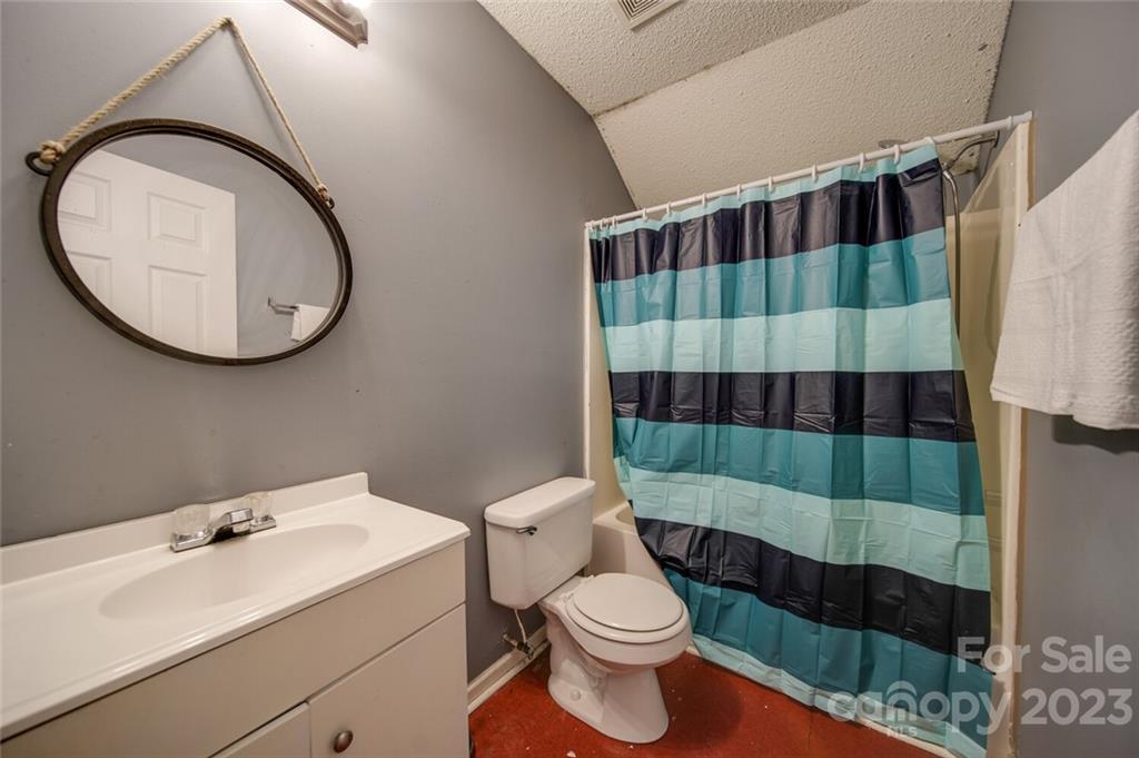 Village Green at Wellsbrook - Residential