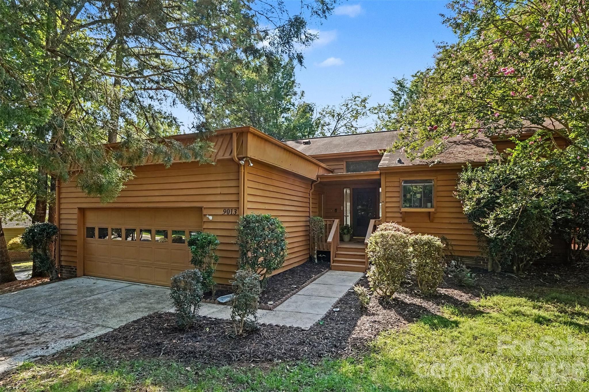 9013 St Croix Lane