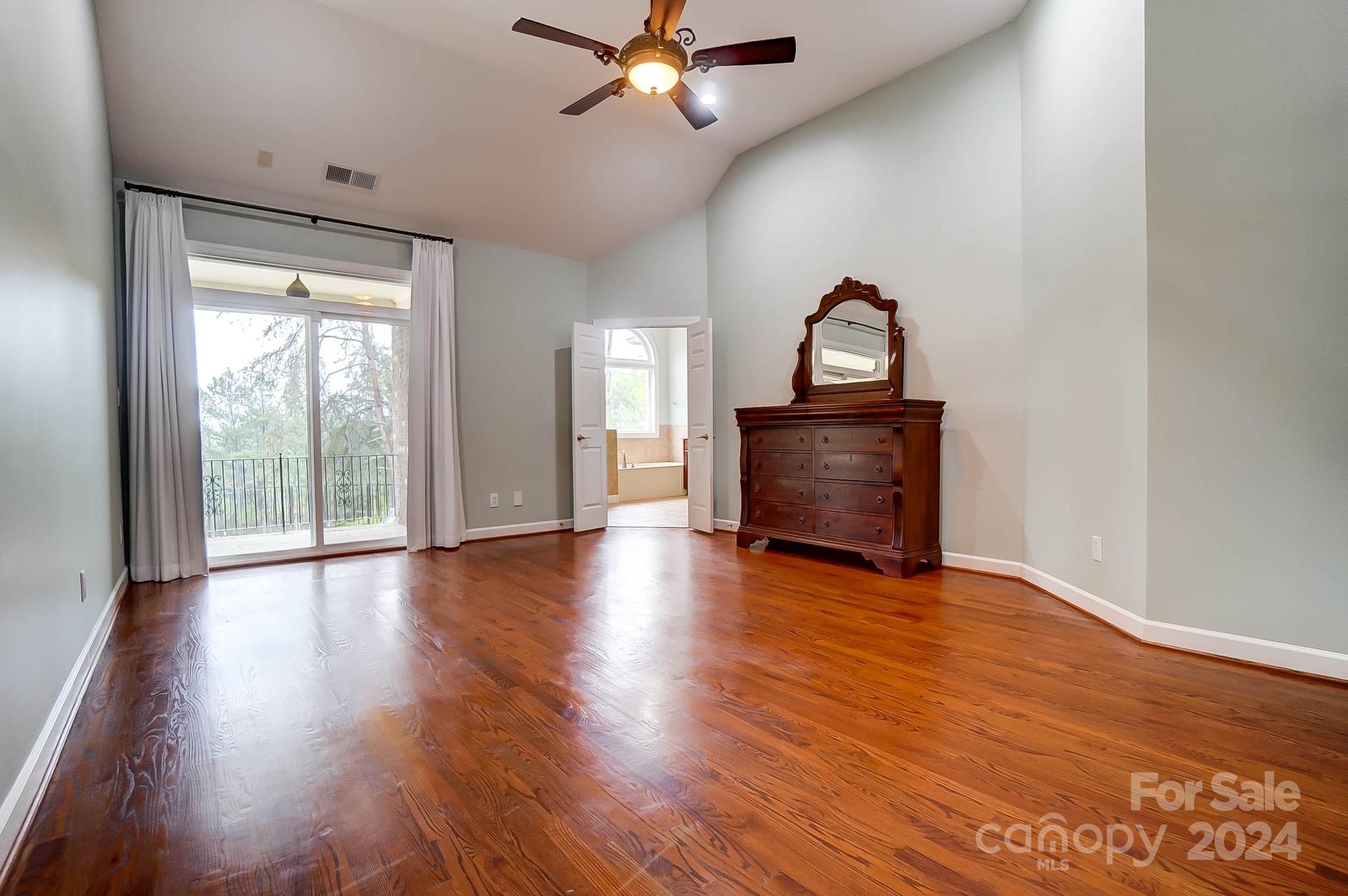 Lakeshore - Residential