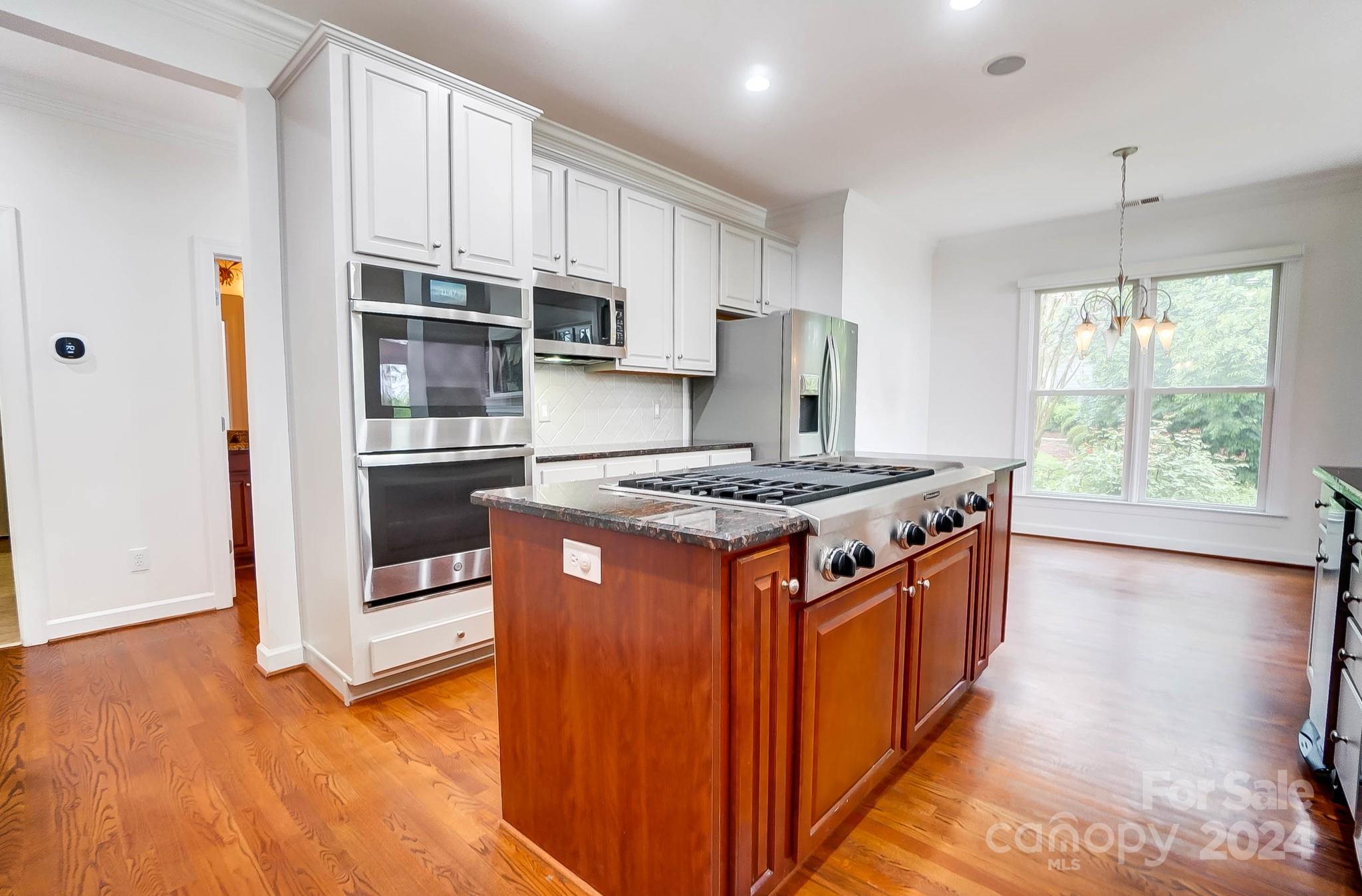 Lakeshore - Residential