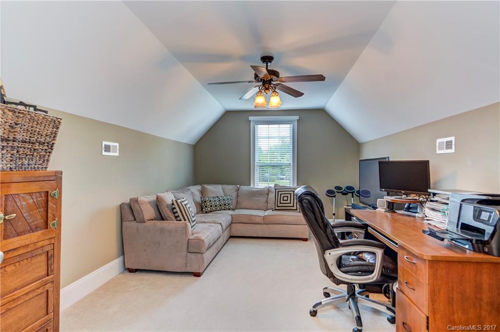 Sutton Place - Residential