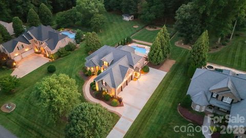 Photo of 160 Riverchase Lane, Mooresville, NC 28115 (MLS # 4396791)